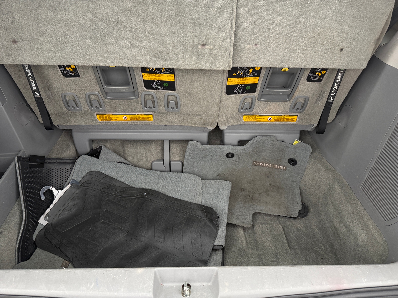 Thumbnail: 2013 Toyota Sienna - 7