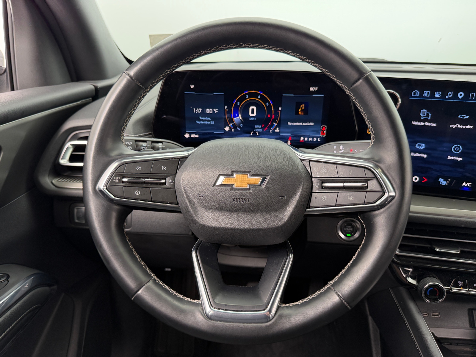 Thumbnail: 2025 Chevrolet Traverse - 4