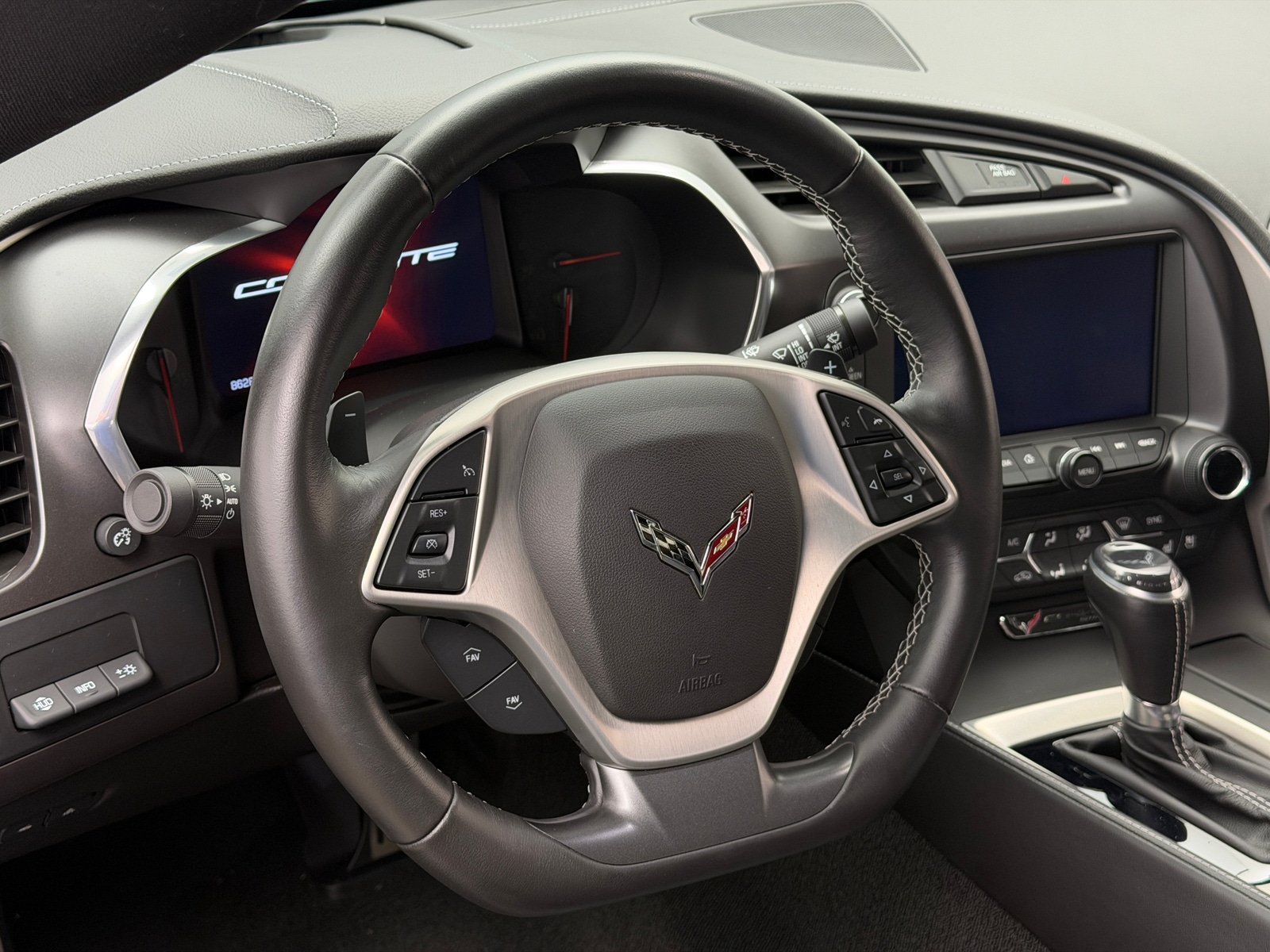 Thumbnail: 2018 Chevrolet Corvette - 3