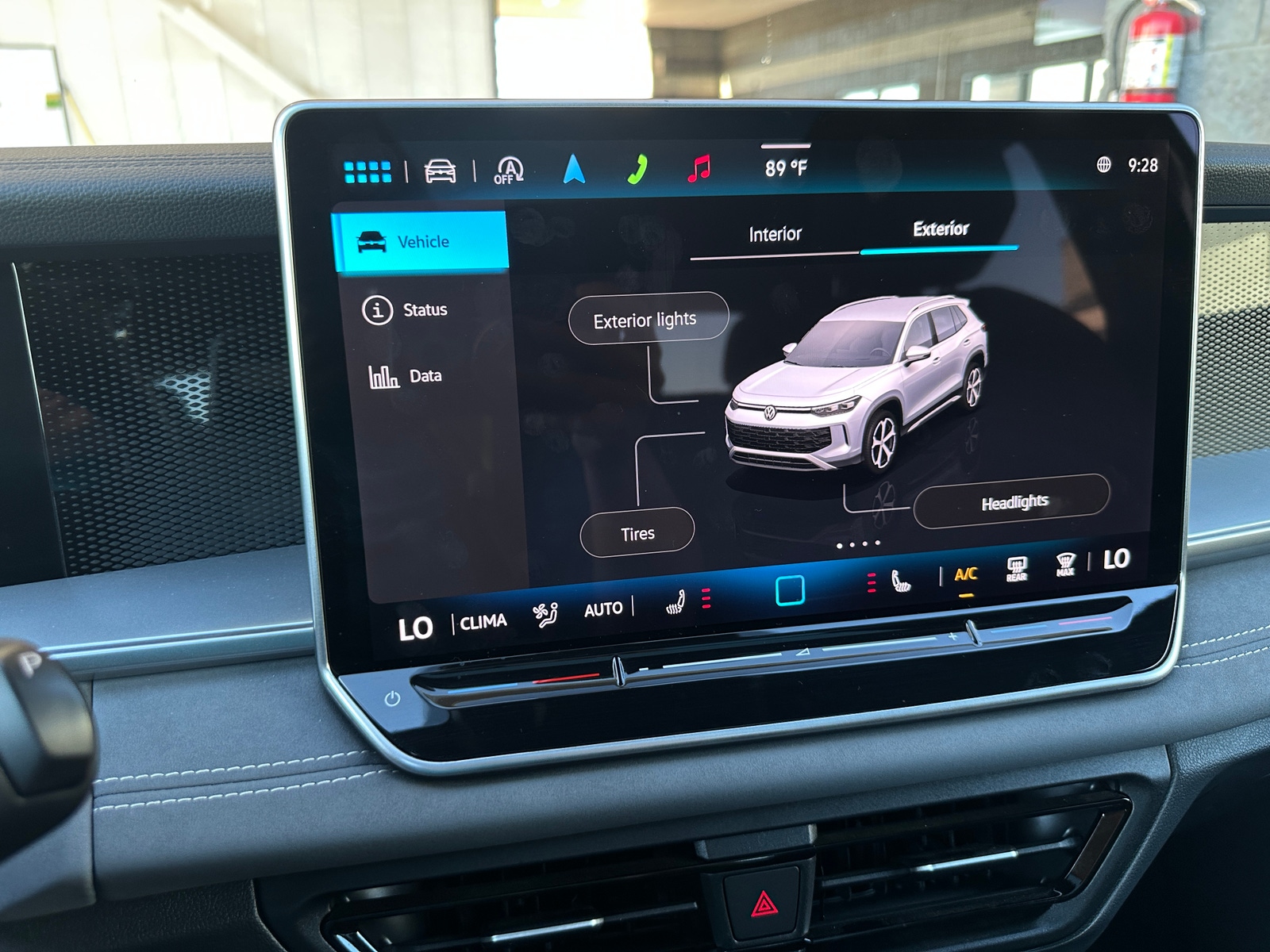 Thumbnail: 2025 Volkswagen Tiguan - 4