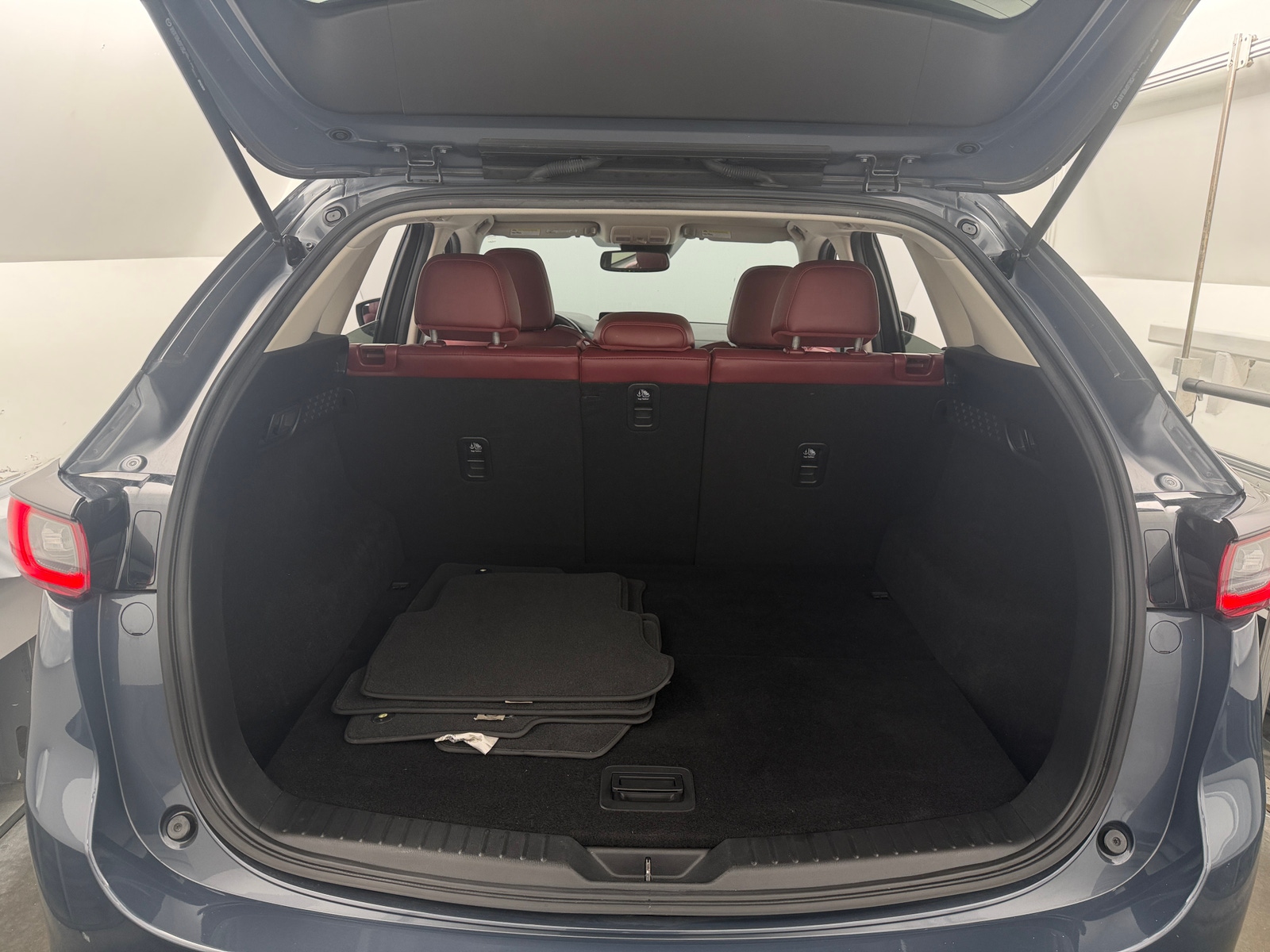 Thumbnail: 2022 Mazda CX-5 - 6