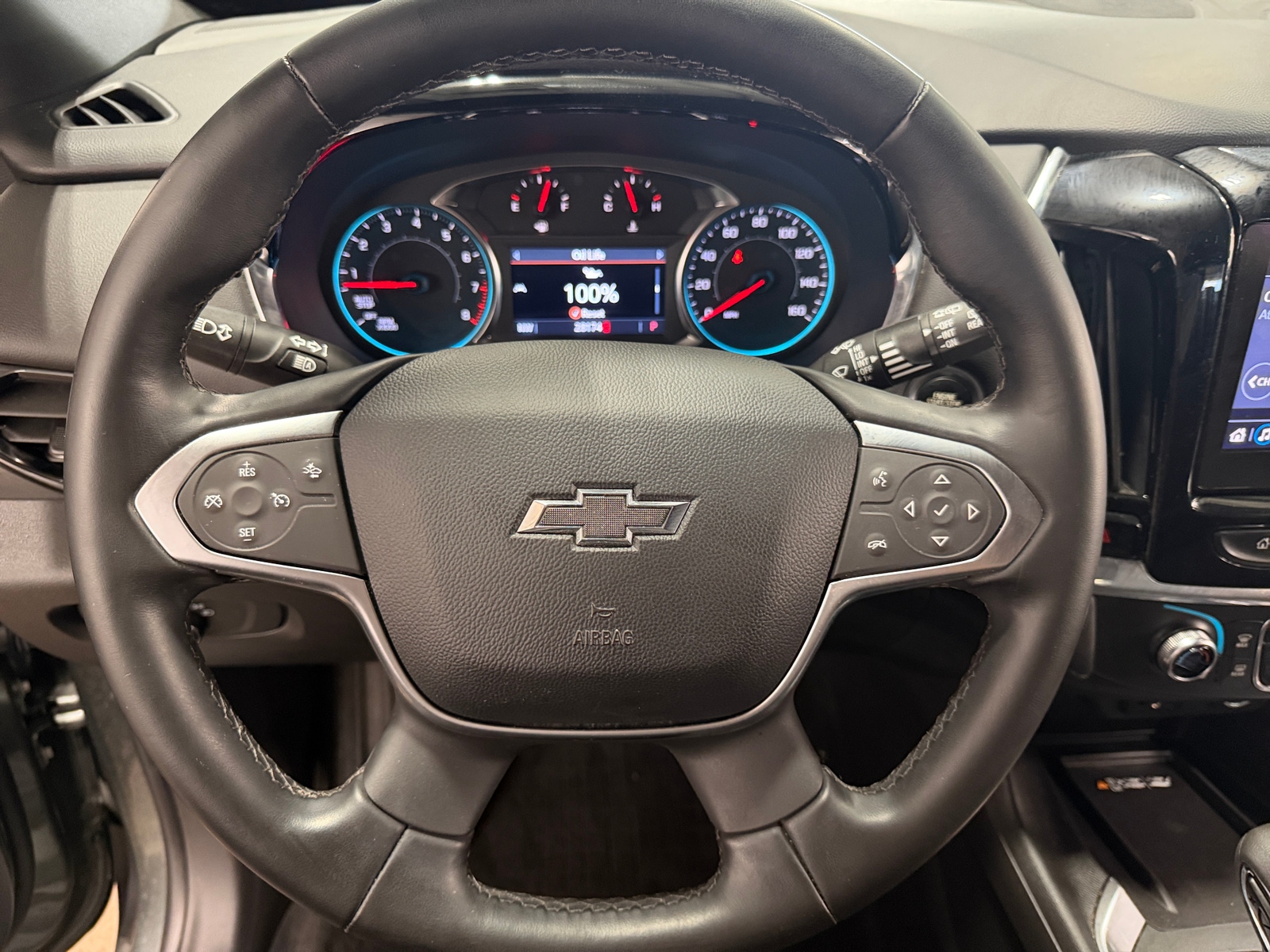 Thumbnail: 2023 Chevrolet Traverse - 5