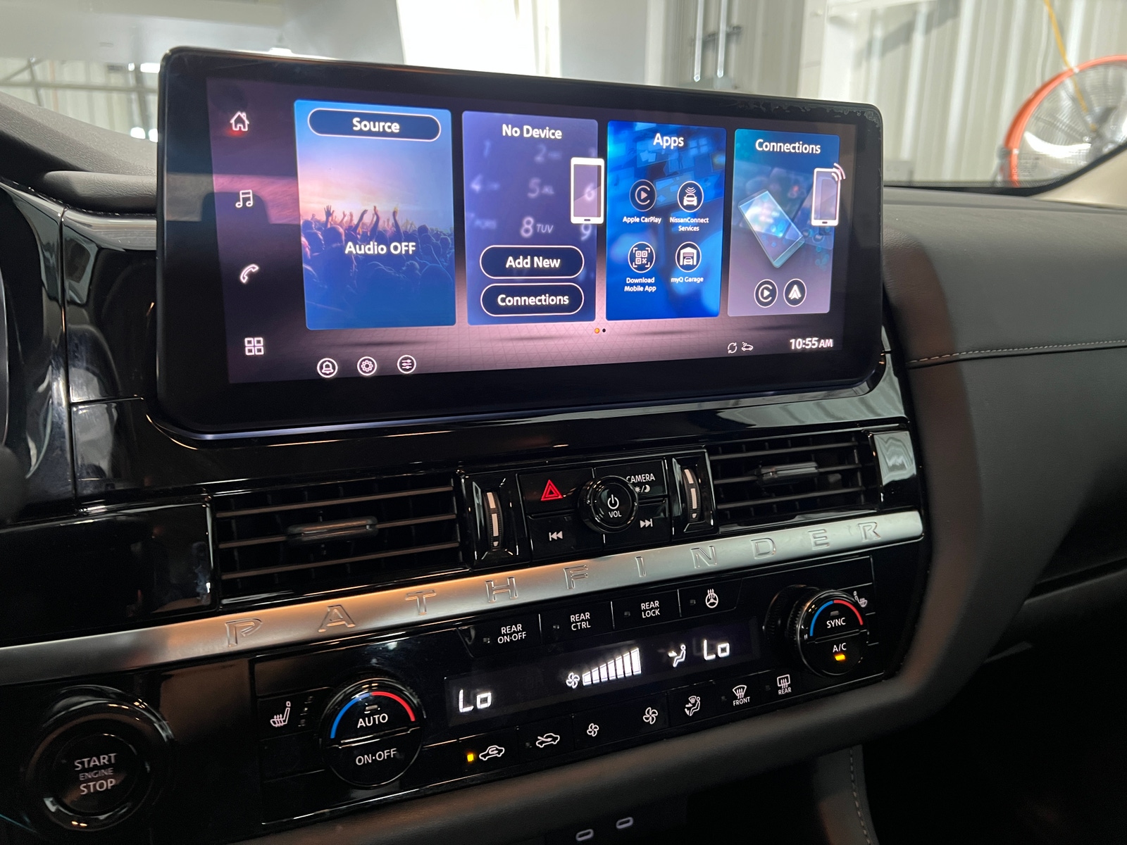 Thumbnail: 2026 Nissan Pathfinder - 3