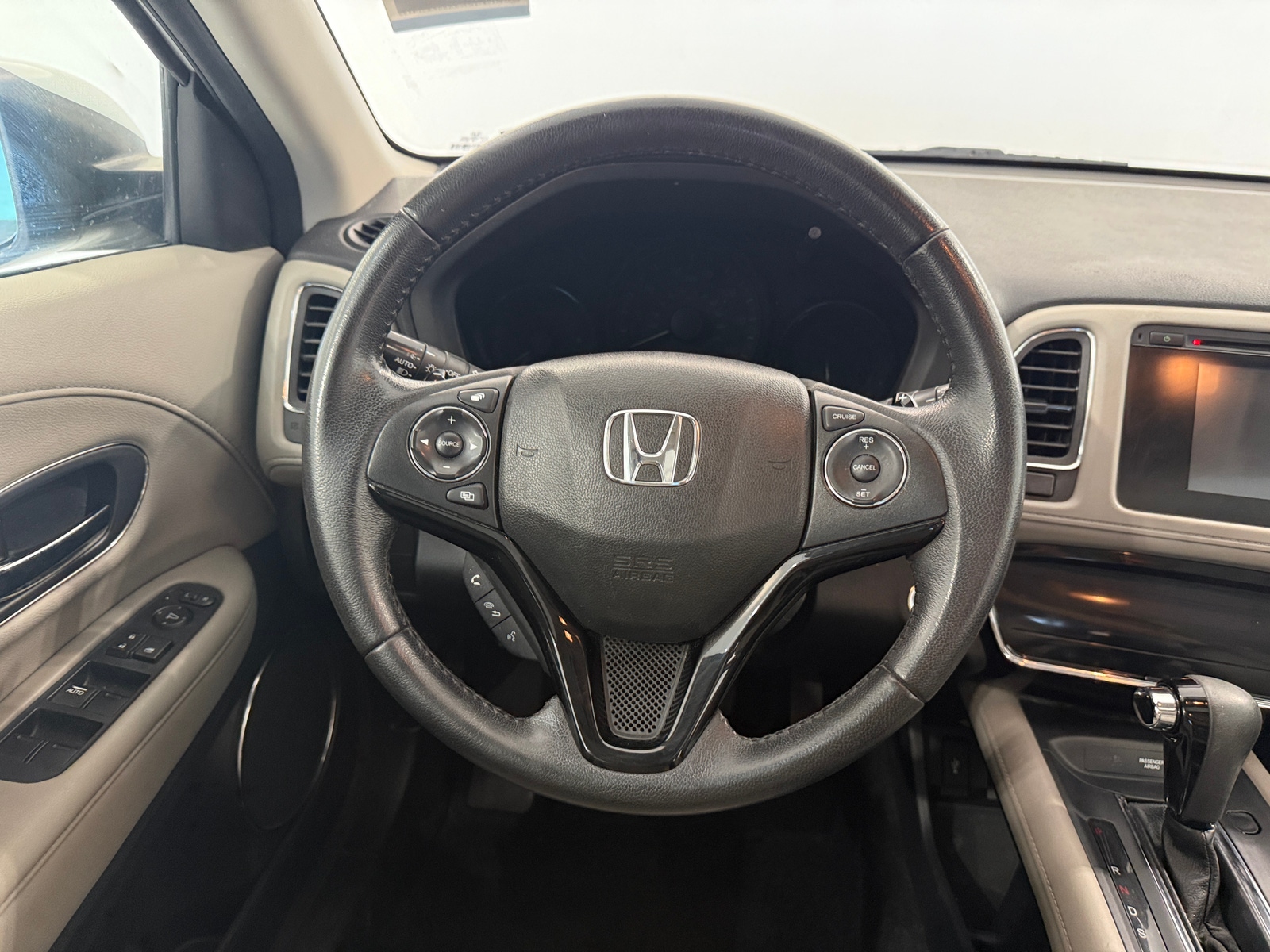 Thumbnail: 2017 Honda HR-V - 5