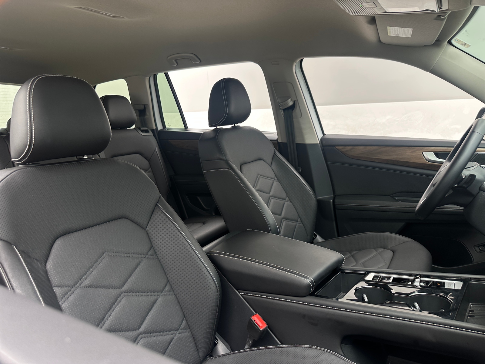 Thumbnail: 2025 Volkswagen Atlas - 2