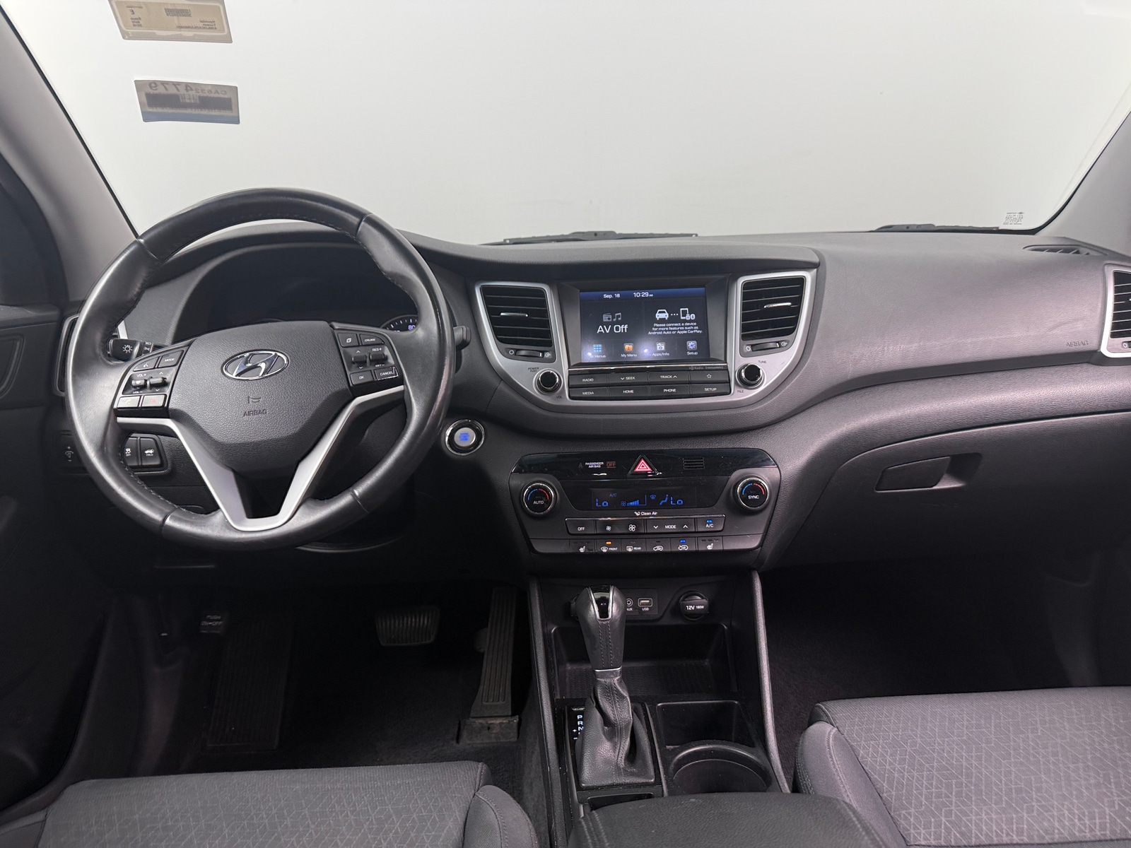 Thumbnail: 2018 Hyundai Tucson - 3