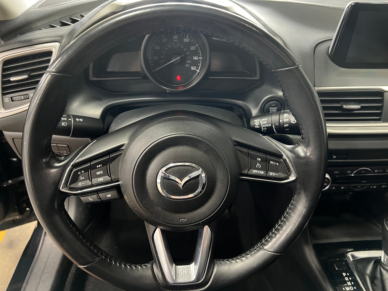 Thumbnail: 2018 Mazda Mazda3 - 4