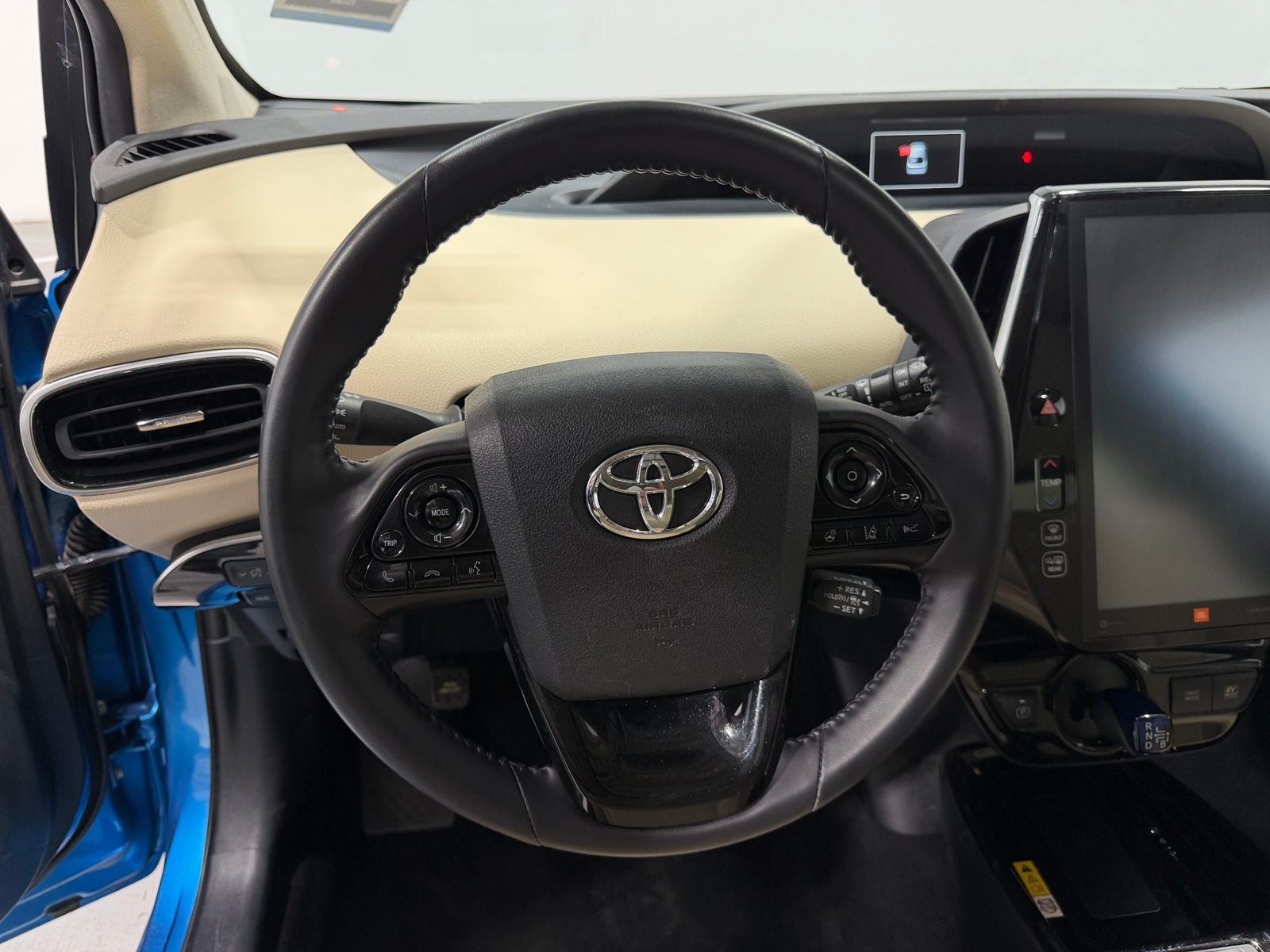 Thumbnail: 2021 Toyota Prius - 5