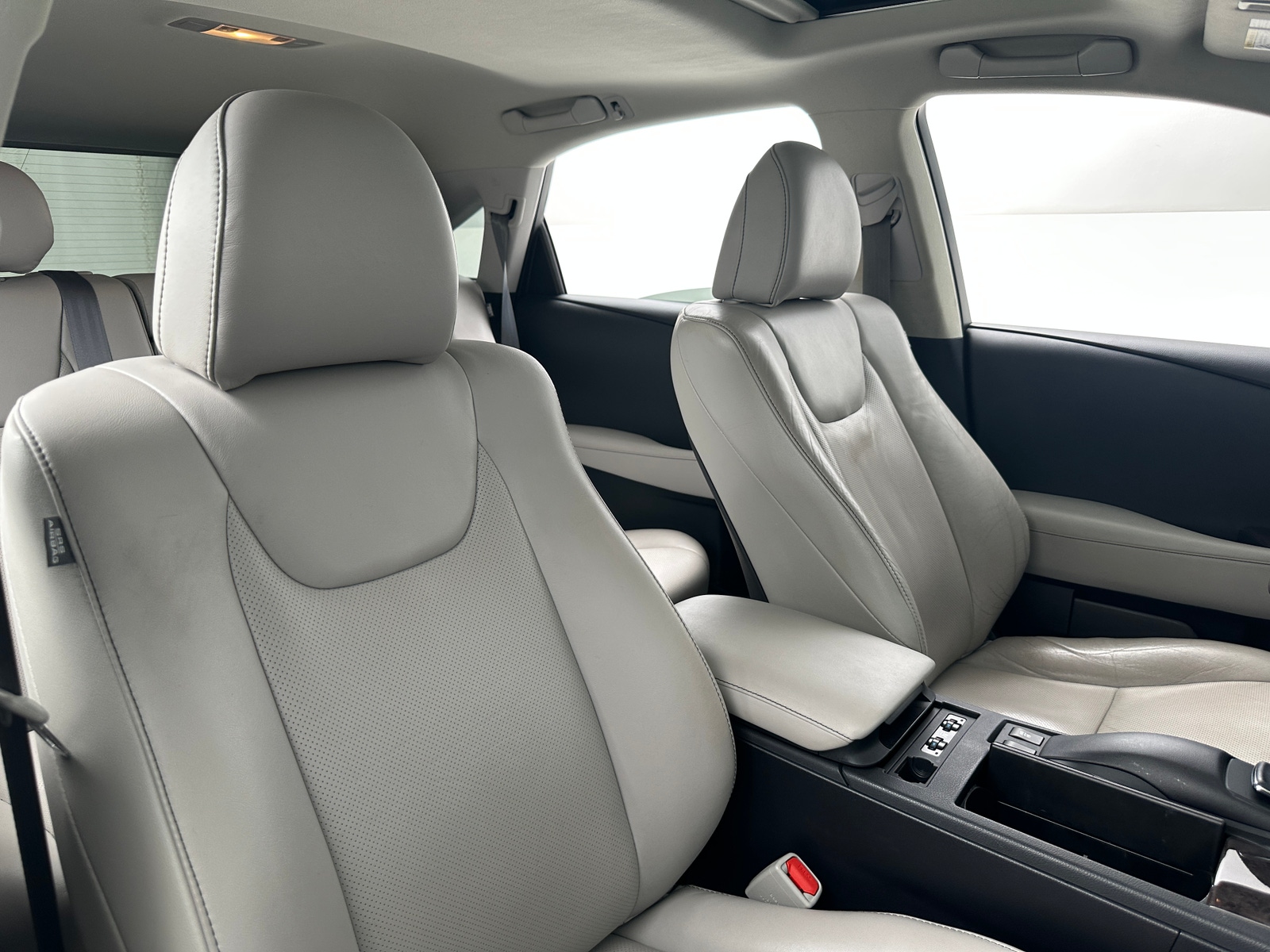 Thumbnail: 2015 Lexus RX - 2