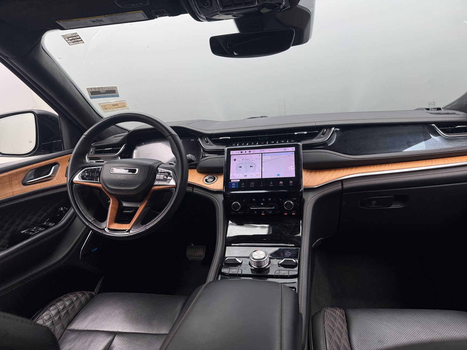 Thumbnail: 2023 Jeep Grand Cherokee L - 2