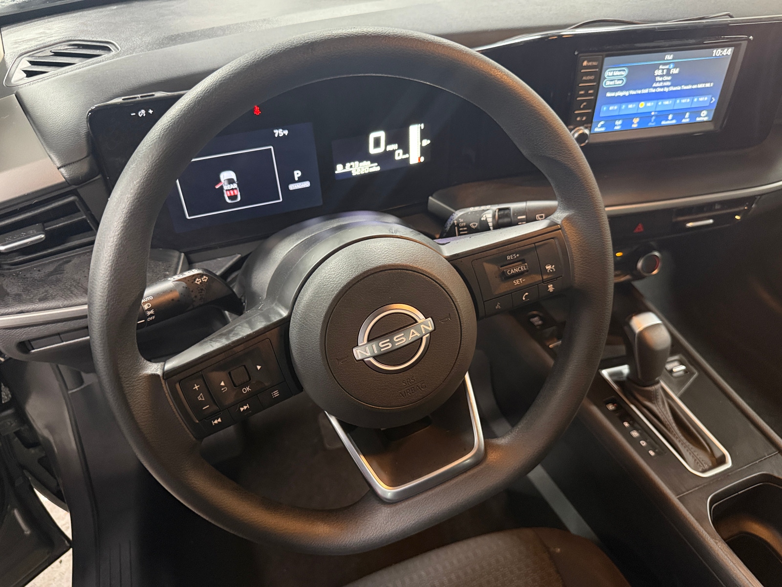 Thumbnail: 2025 Nissan Kicks - 5