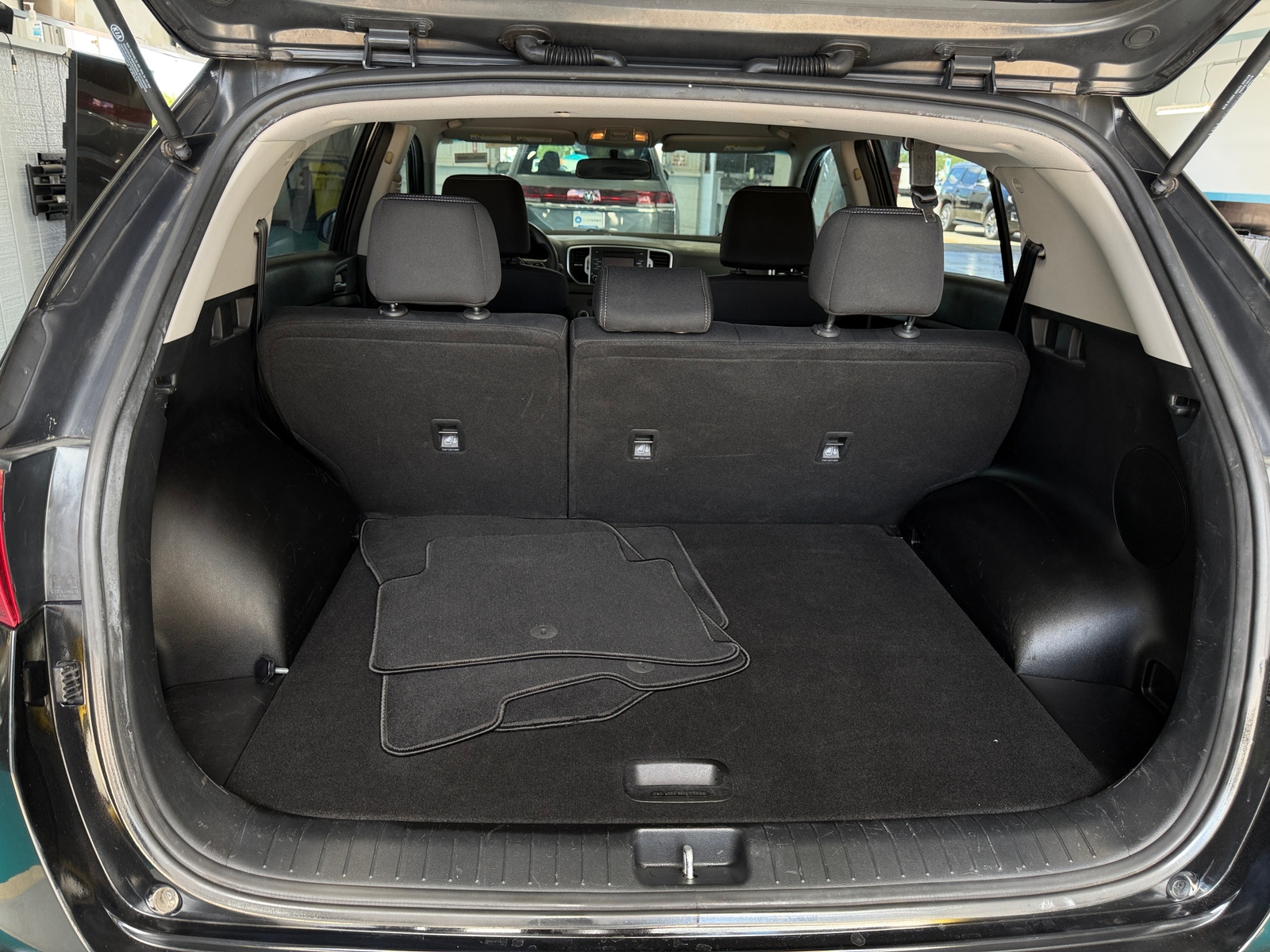 Thumbnail: 2019 Kia Sportage - 7