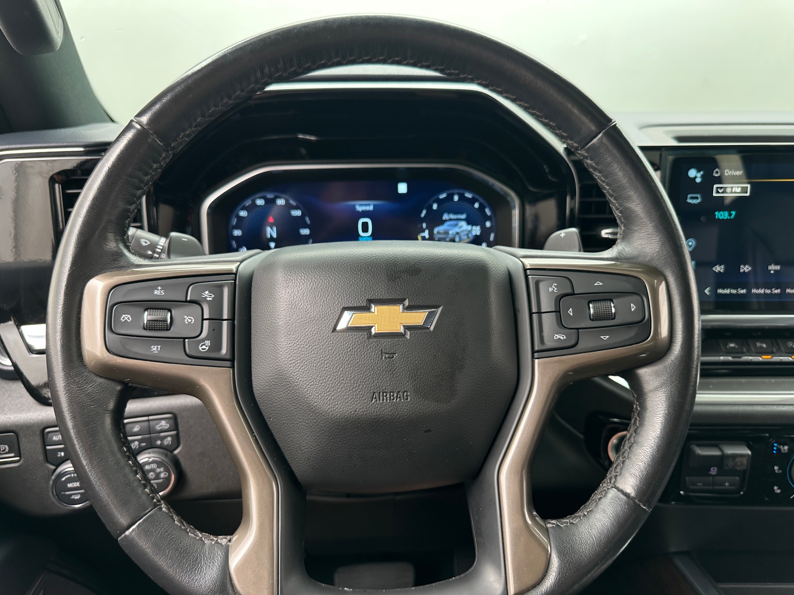 Thumbnail: 2023 Chevrolet Silverado 1500 - 4