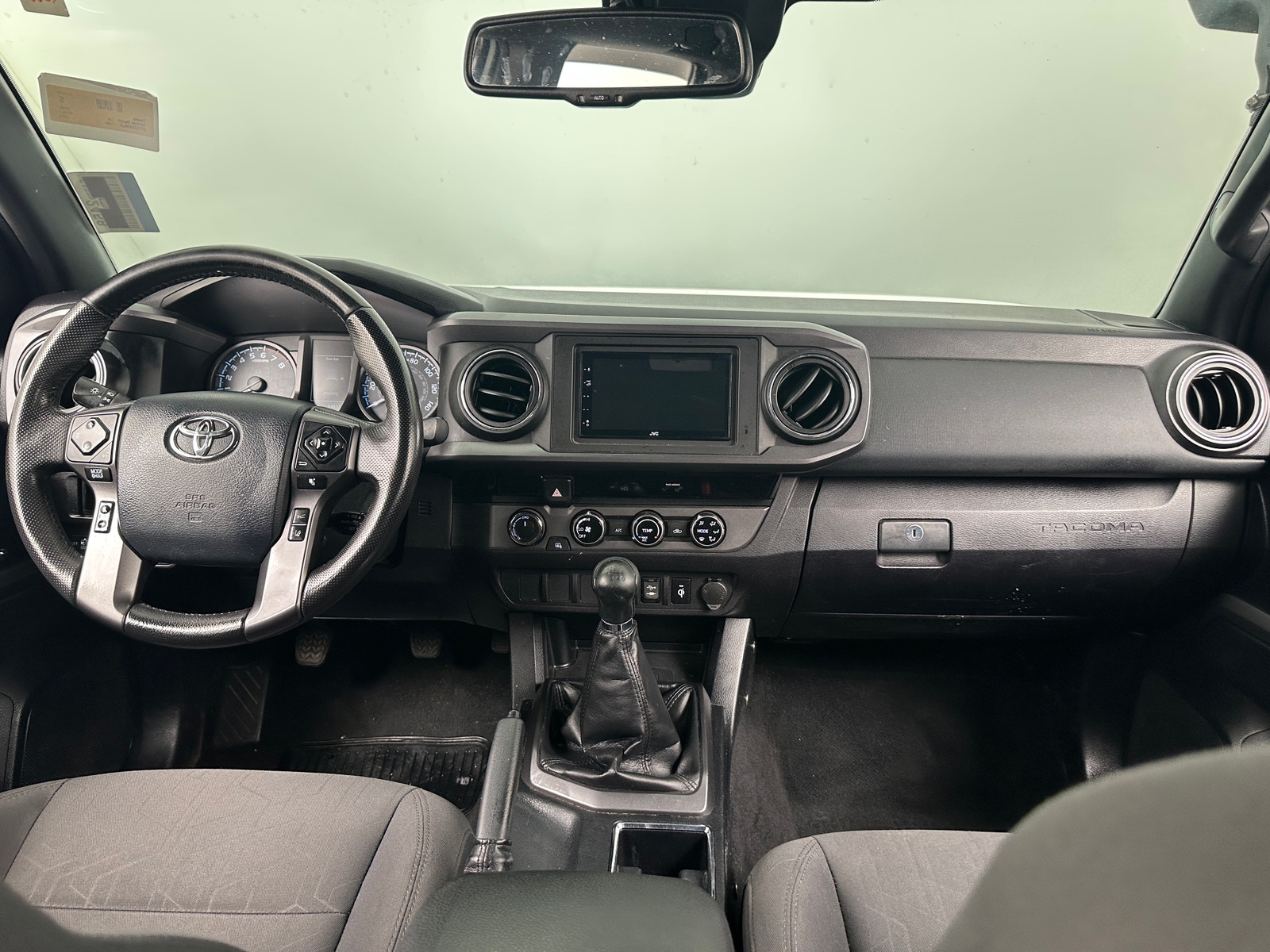 Thumbnail: 2018 Toyota Tacoma - 3