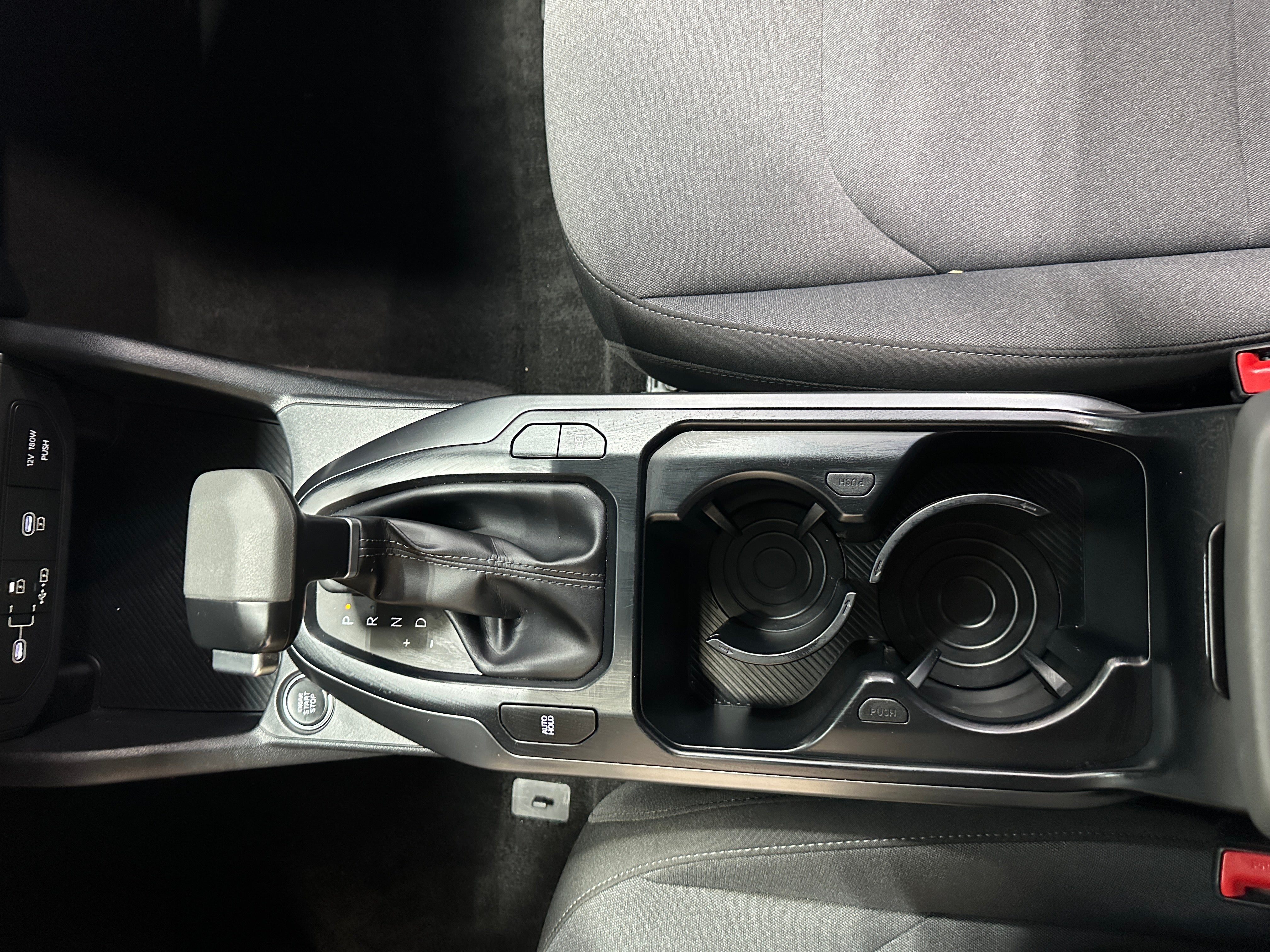2025 Kia K4 LXS - Photo 7