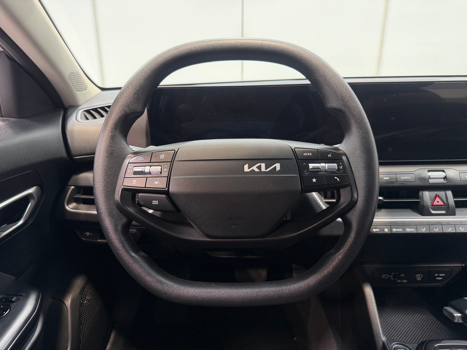 Thumbnail: 2025 Kia K4 - 5