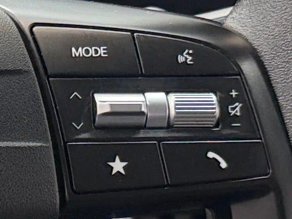 2025 Kia K4 LXS - Photo 16