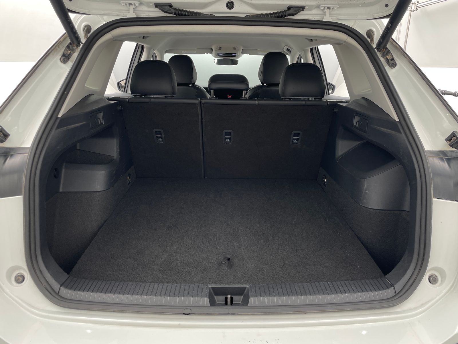 Thumbnail: 2026 Volkswagen Tiguan - 6