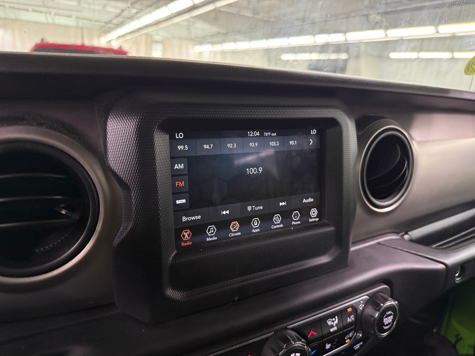 Thumbnail: 2018 Jeep Wrangler - 4