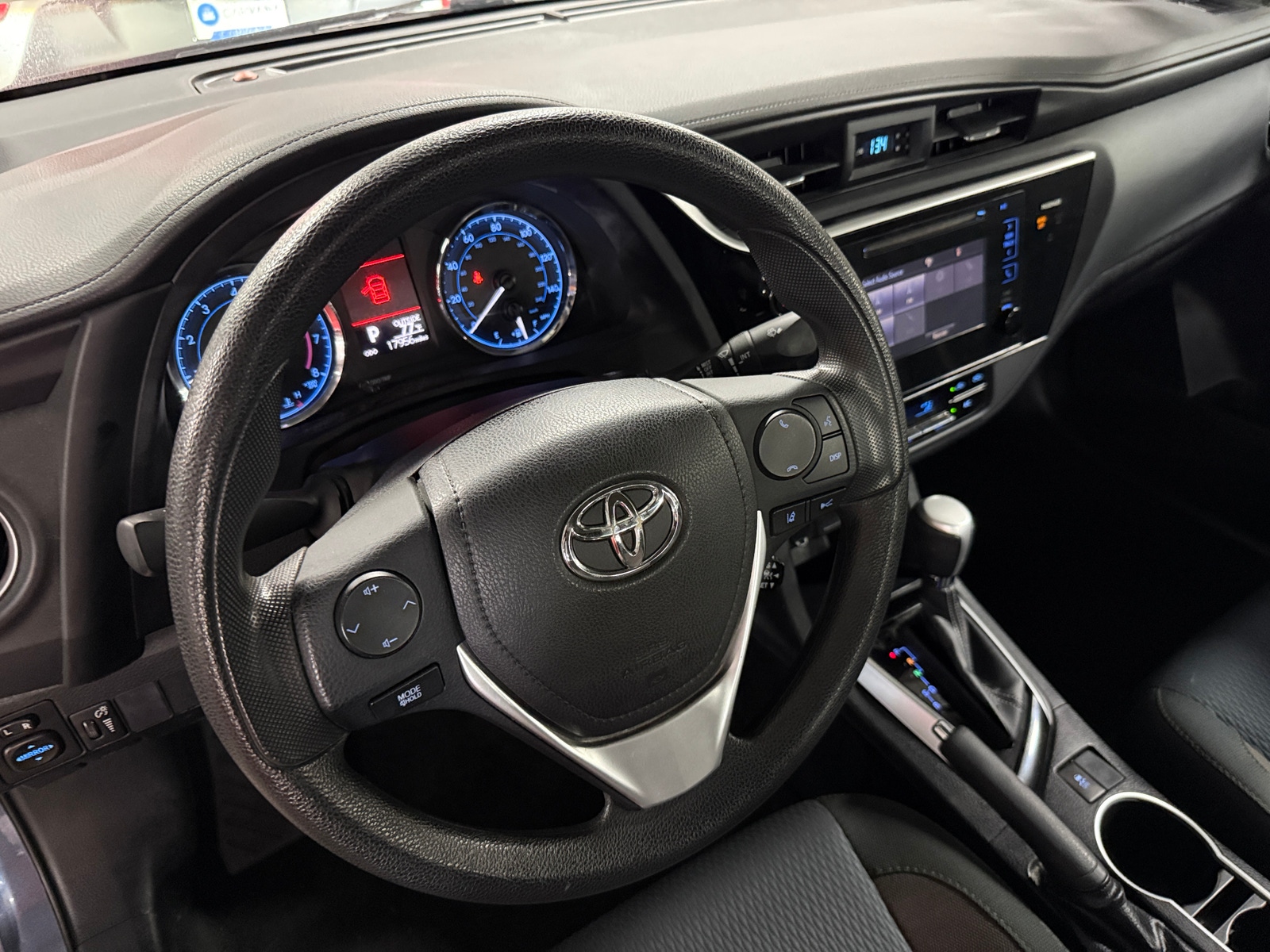 Thumbnail: 2017 Toyota Corolla - 5