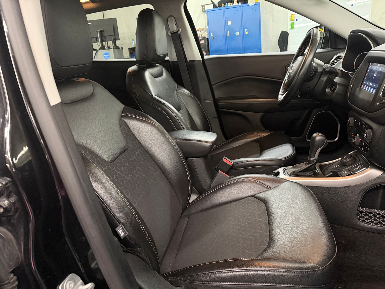 Thumbnail: 2018 Jeep Compass - 2