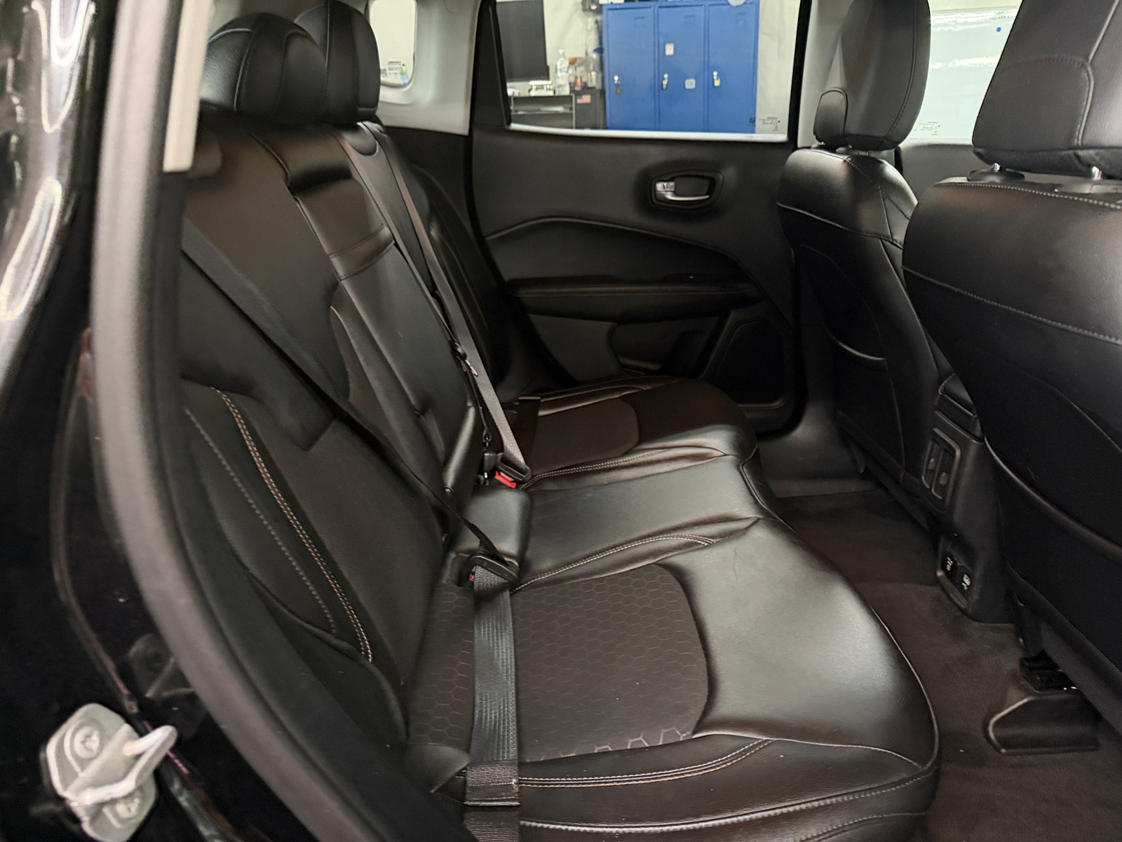 Thumbnail: 2018 Jeep Compass - 6