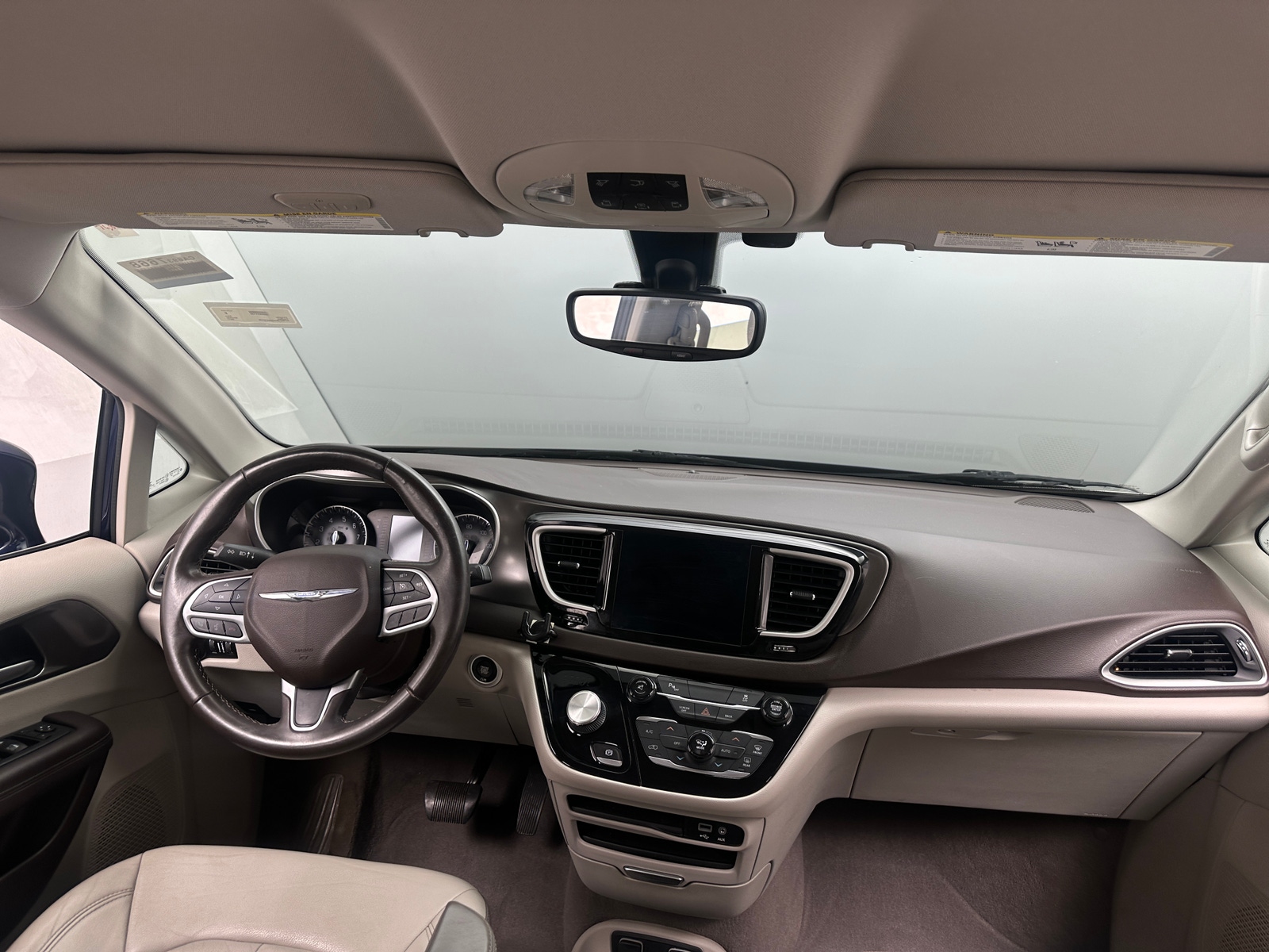 Thumbnail: 2017 Chrysler Pacifica - 2