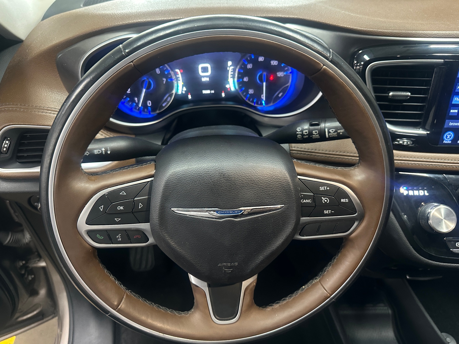 Thumbnail: 2017 Chrysler Pacifica - 4
