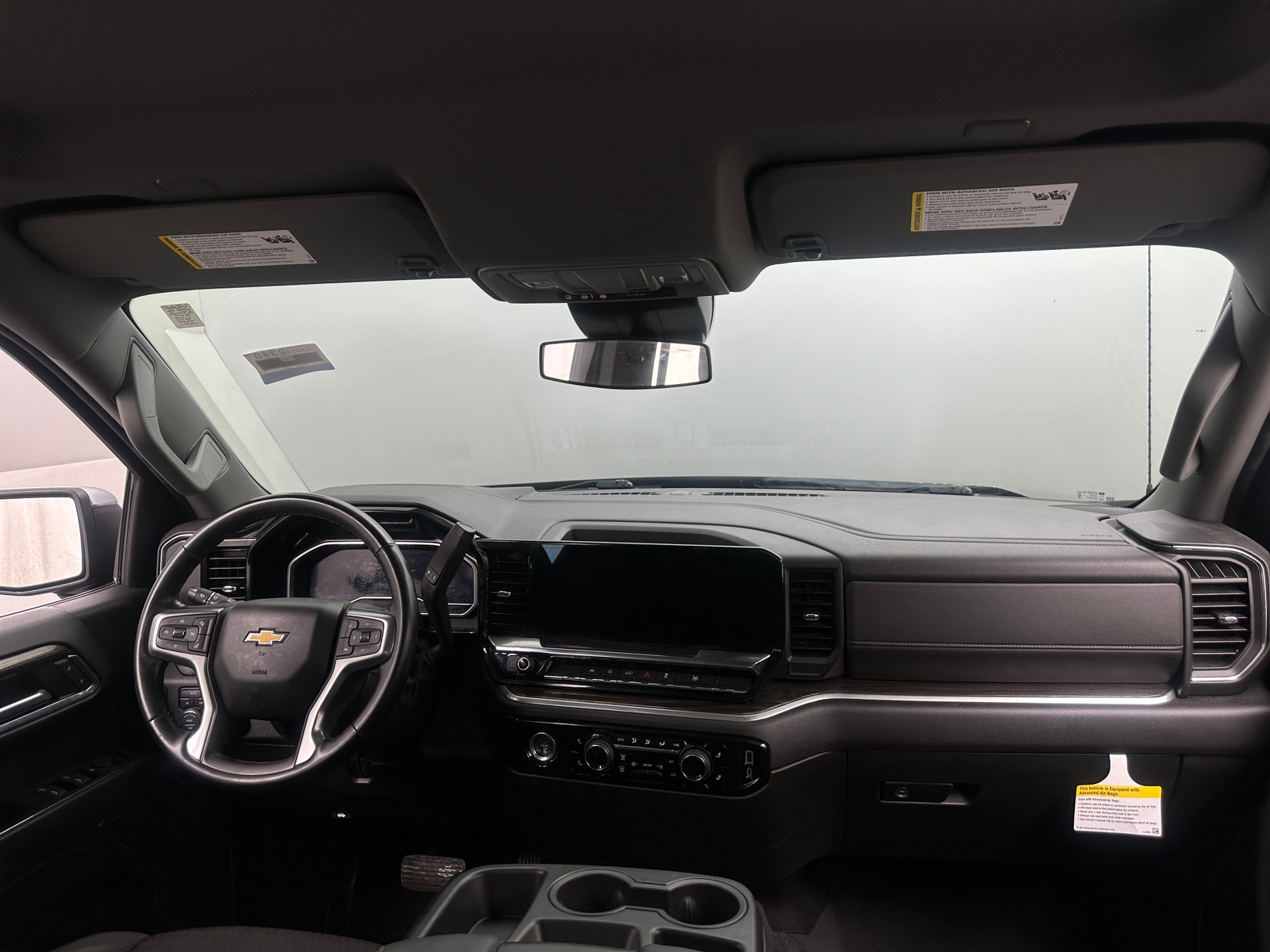 Thumbnail: 2024 Chevrolet Silverado 1500 - 3