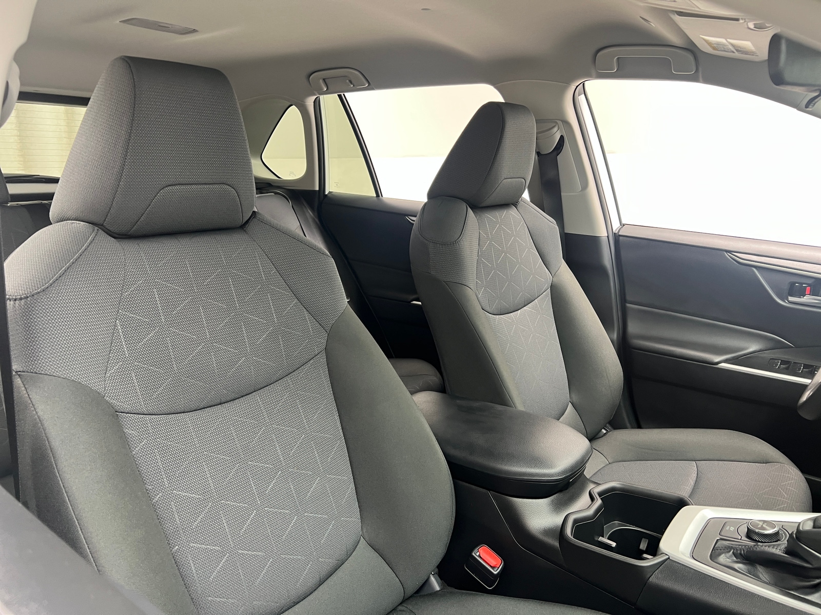 Thumbnail: 2024 Toyota RAV4 - 2