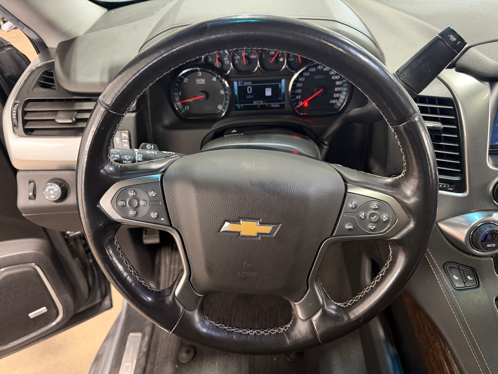 Thumbnail: 2020 Chevrolet Suburban - 4