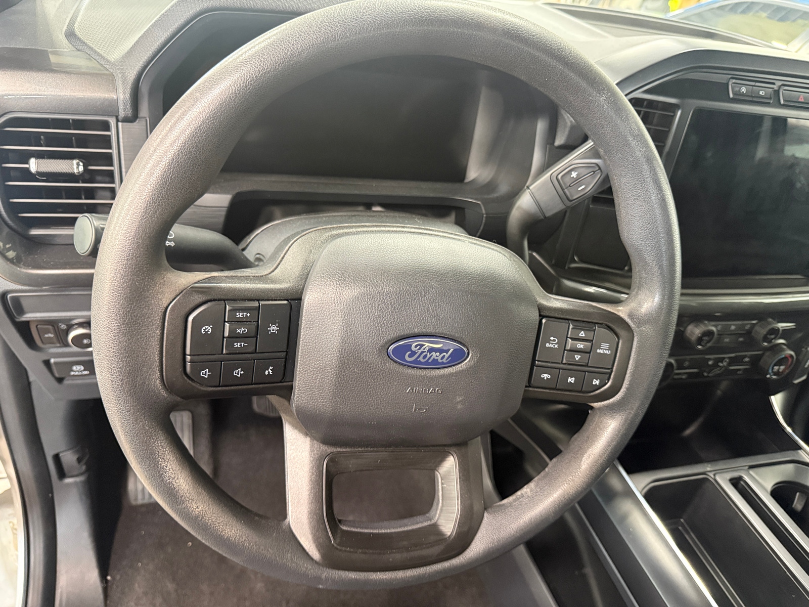 Thumbnail: 2024 Ford Econoline - 5