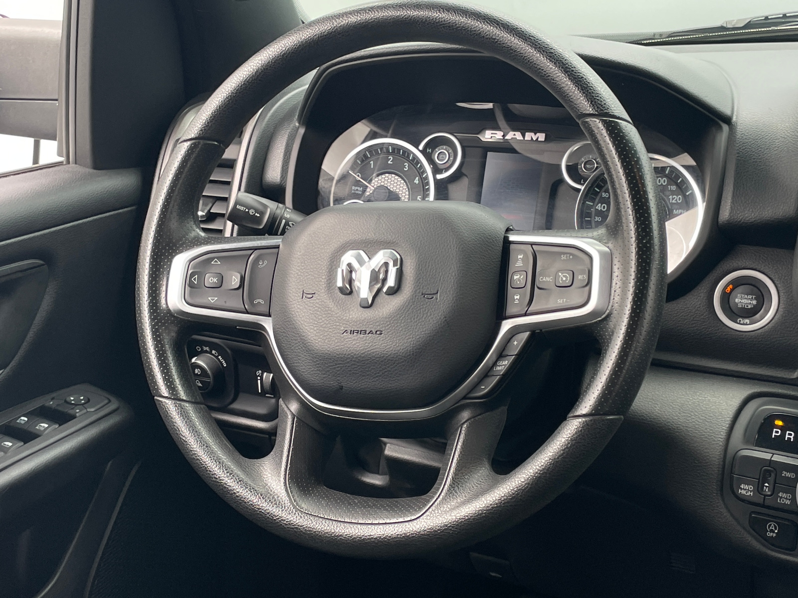 Thumbnail: 2025 RAM 1500 - 5