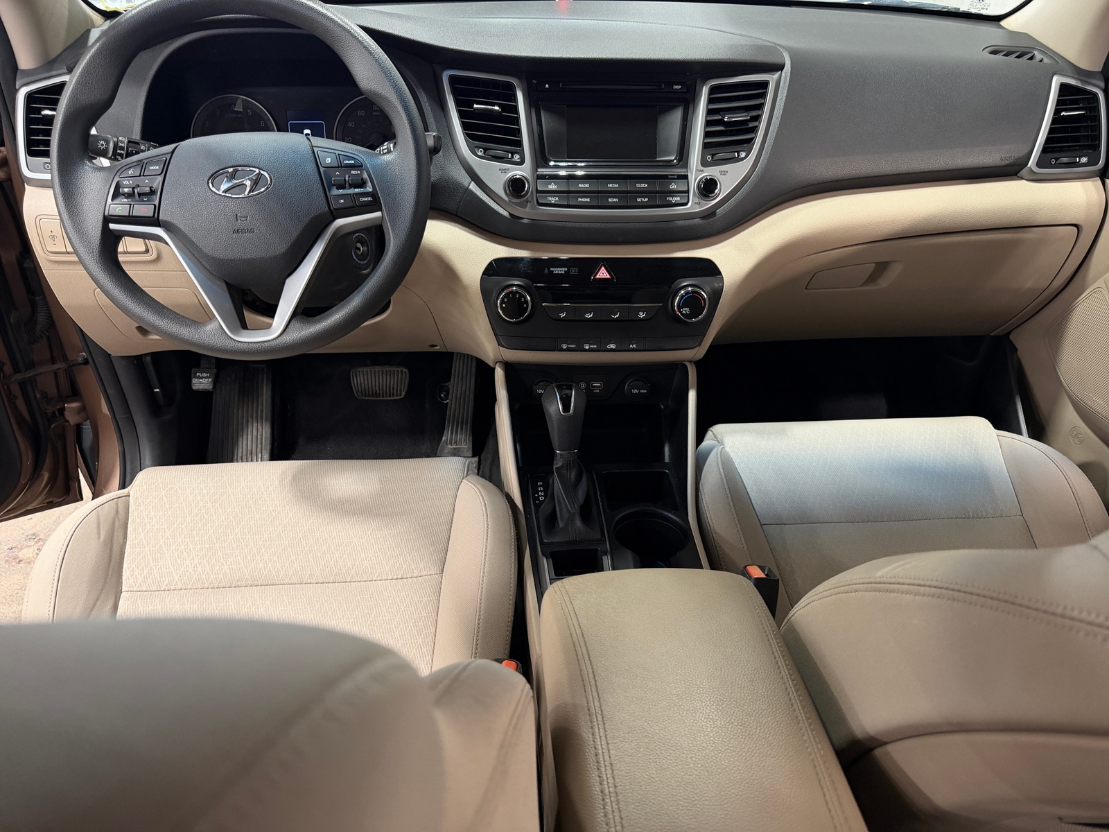 Thumbnail: 2017 Hyundai Tucson - 3