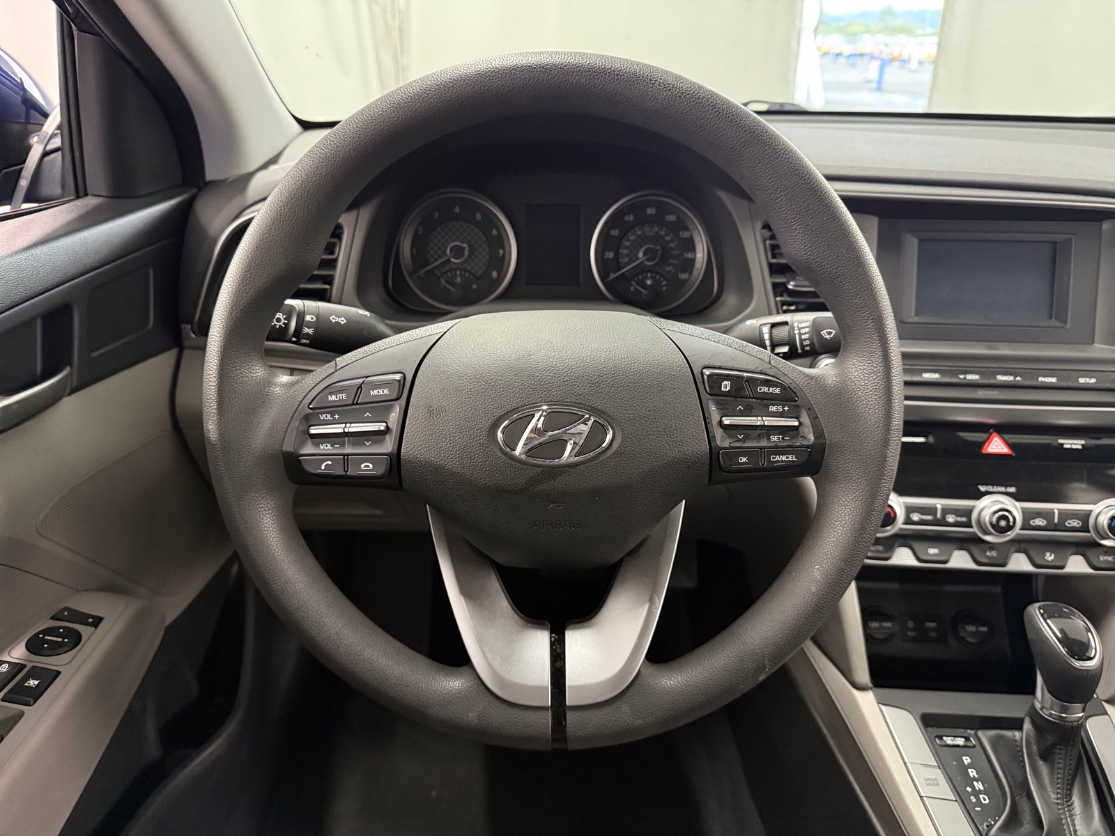 Thumbnail: 2020 Hyundai Elantra - 5