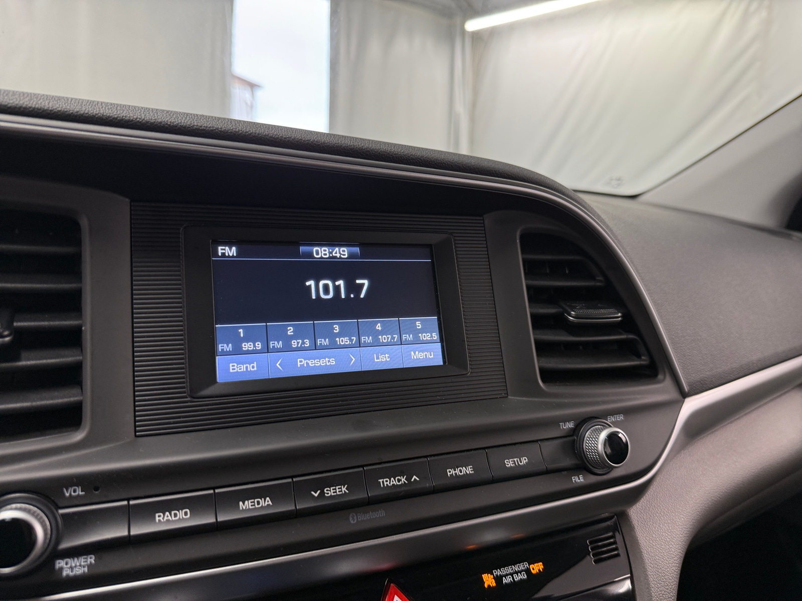 Thumbnail: 2020 Hyundai Elantra - 4