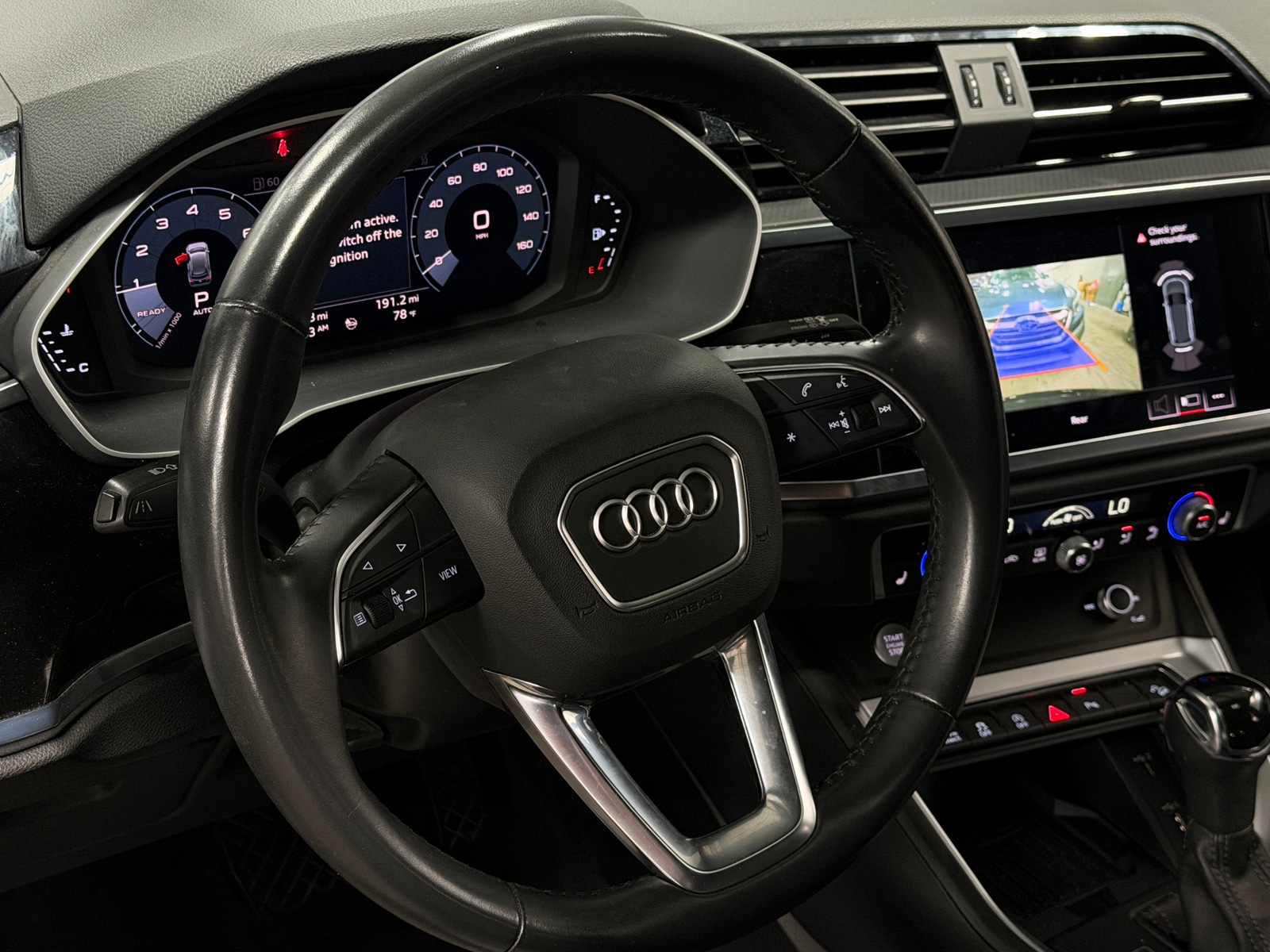 Thumbnail: 2020 Audi Q3 - 4