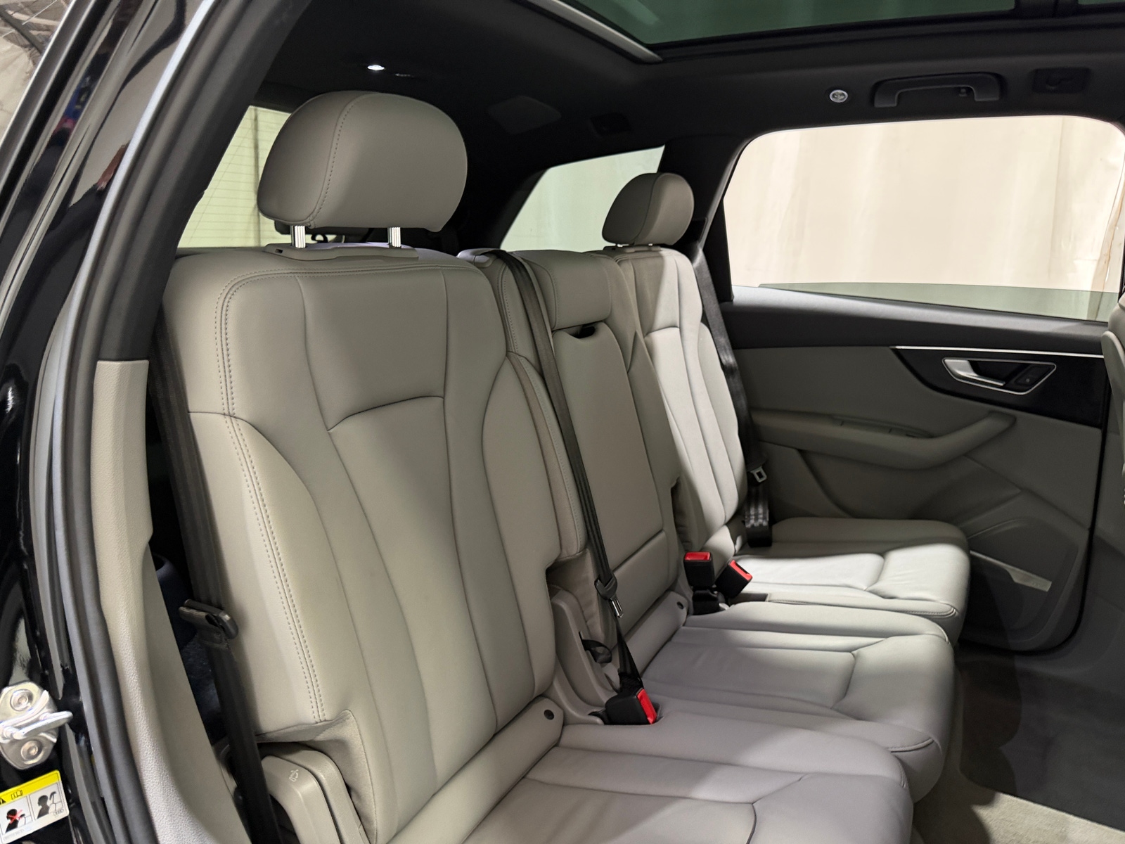 Thumbnail: 2020 Audi Q7 - 6