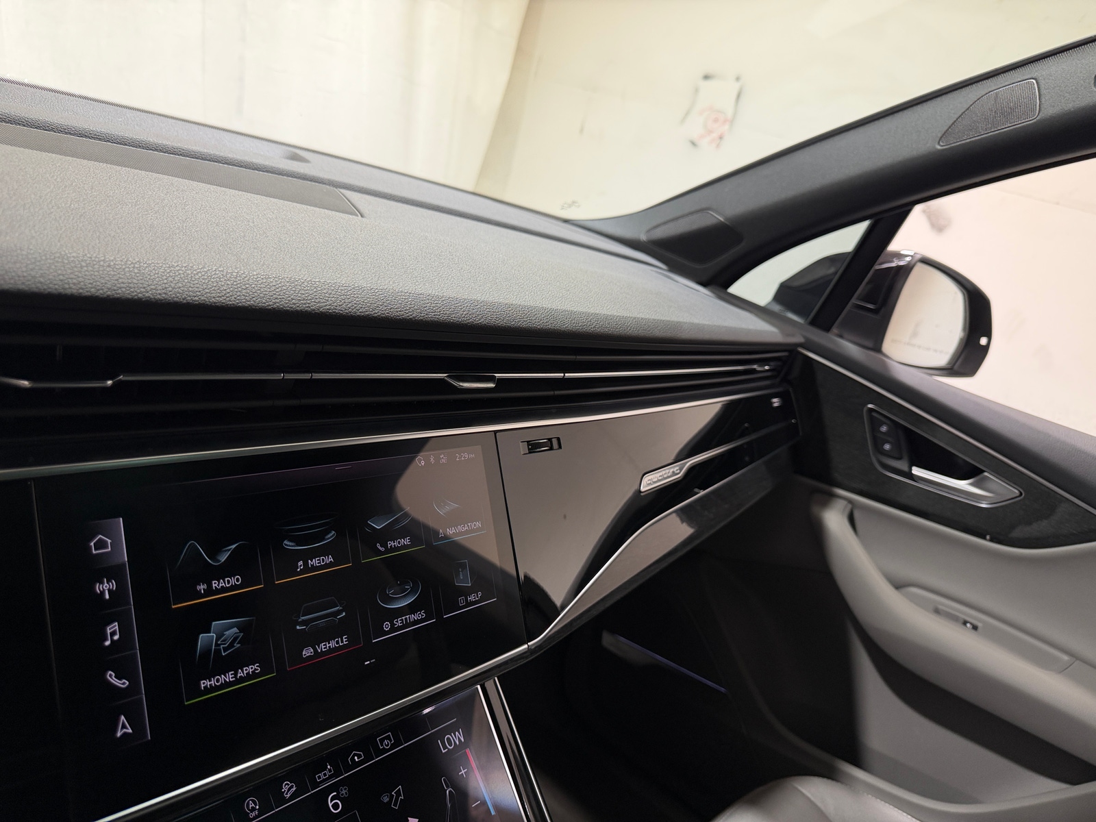 Thumbnail: 2020 Audi Q7 - 4