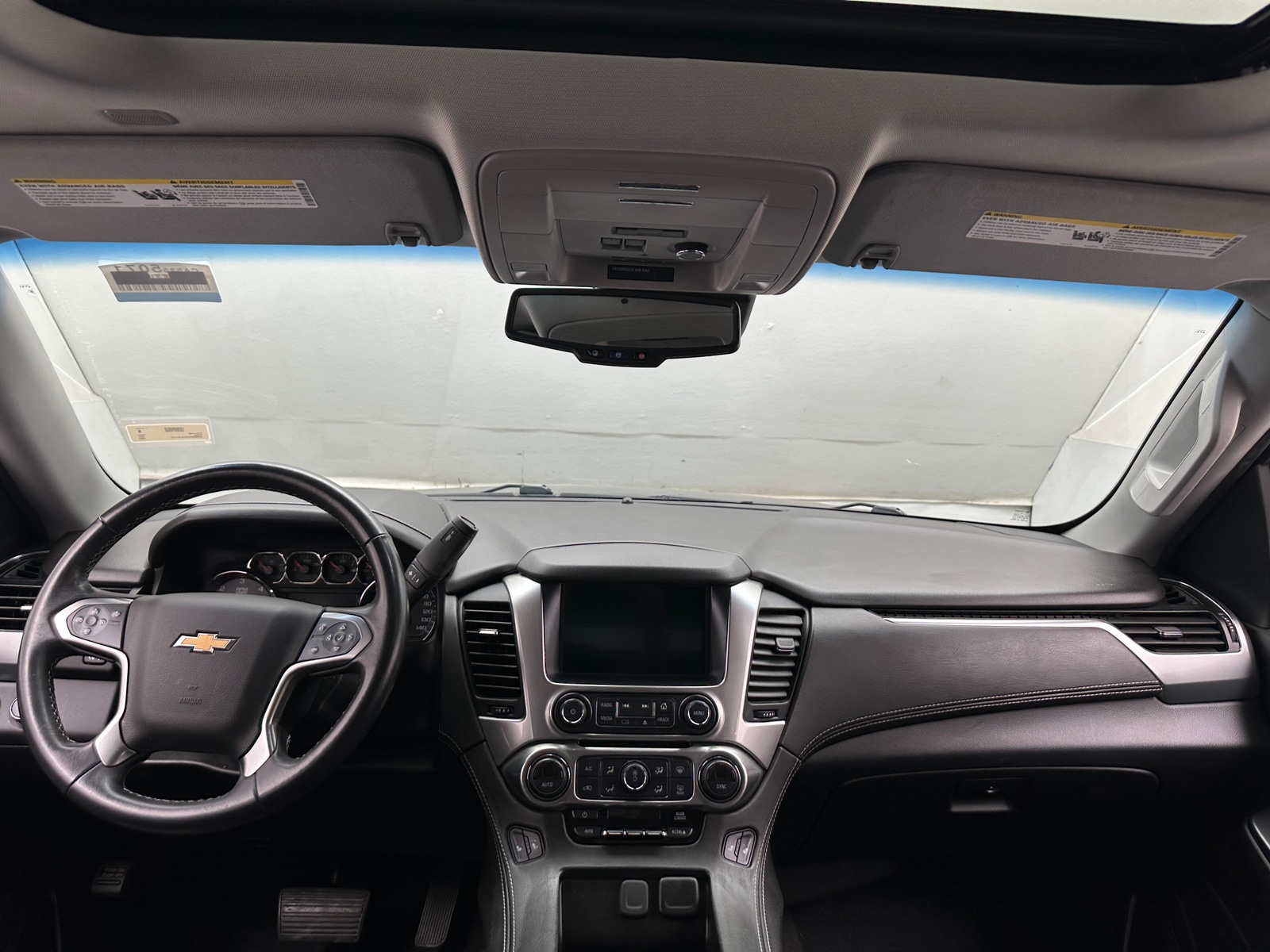 Thumbnail: 2020 Chevrolet Tahoe - 2