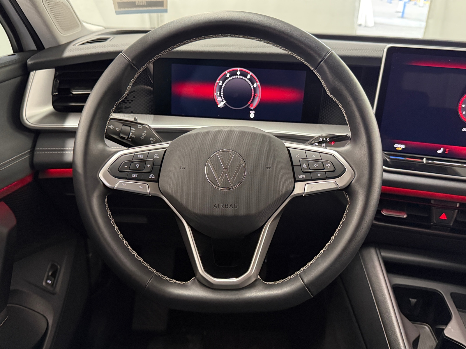 Thumbnail: 2026 Volkswagen Tiguan - 4