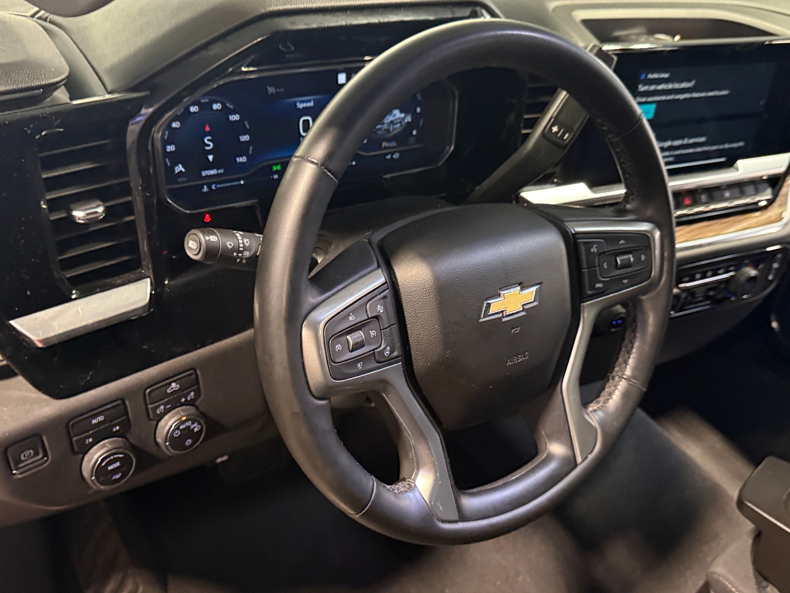 Thumbnail: 2023 Chevrolet Silverado 1500 - 5