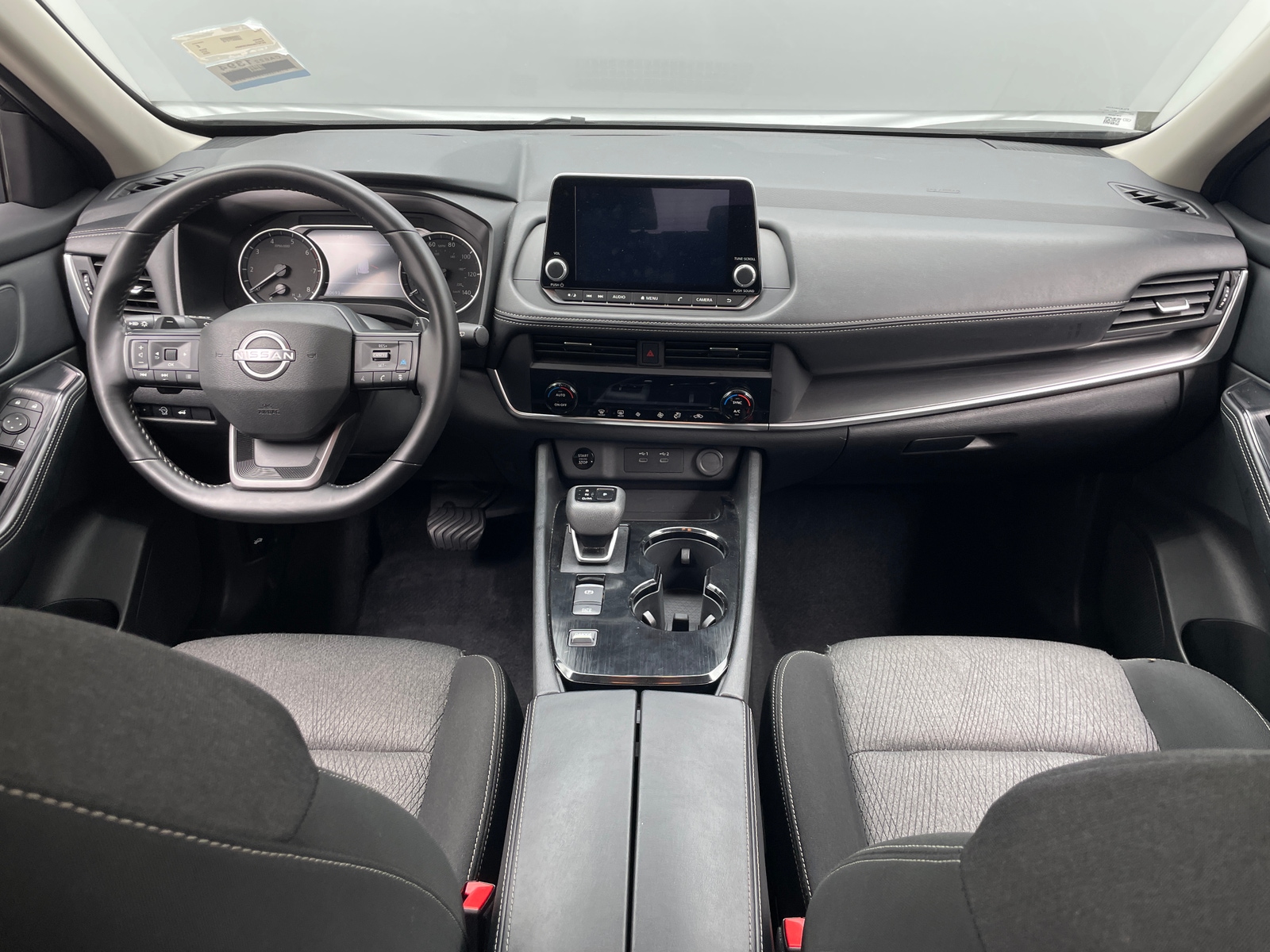 Thumbnail: 2025 Nissan Rogue - 3