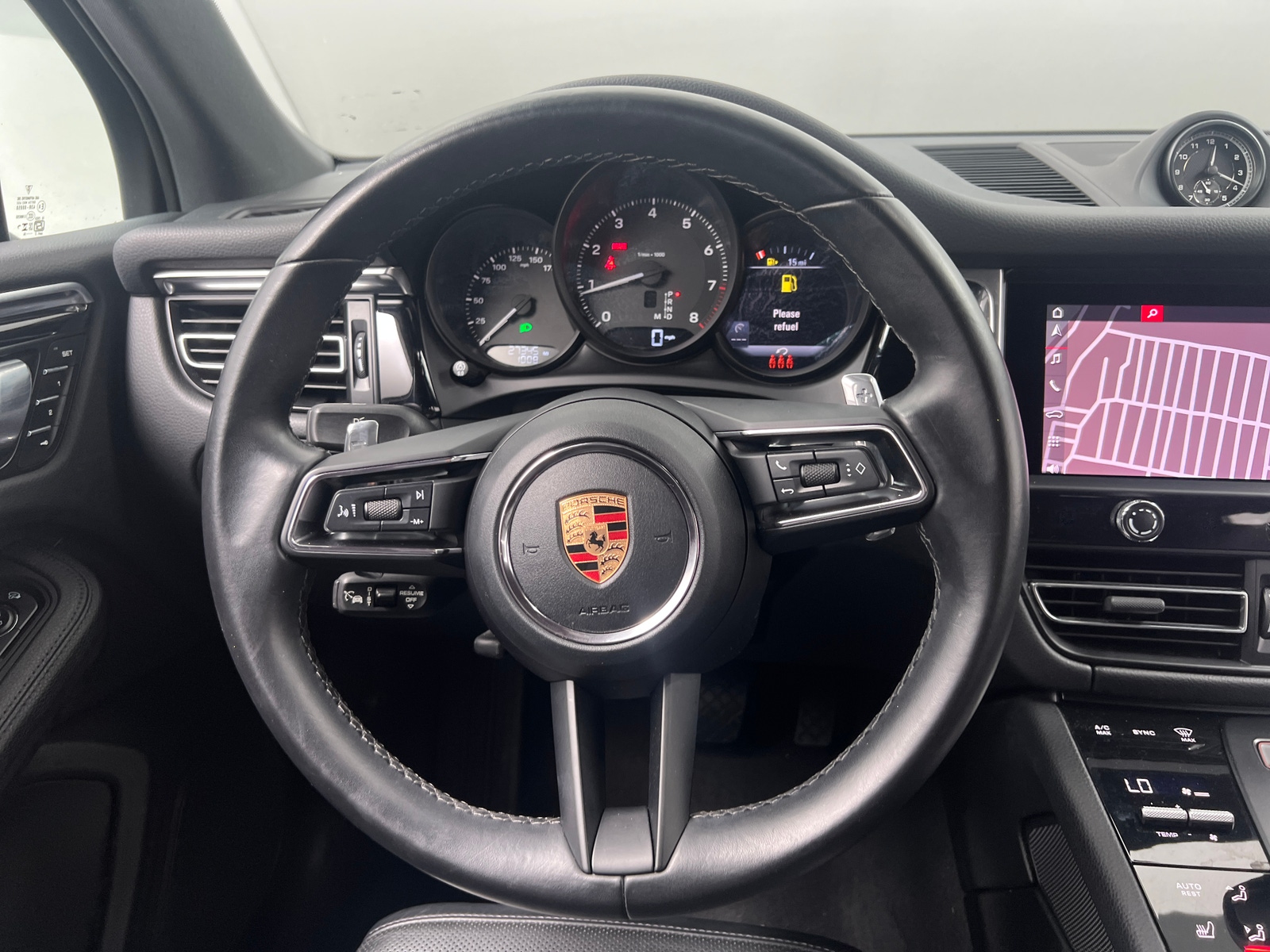 Thumbnail: 2024 Porsche Macan - 4