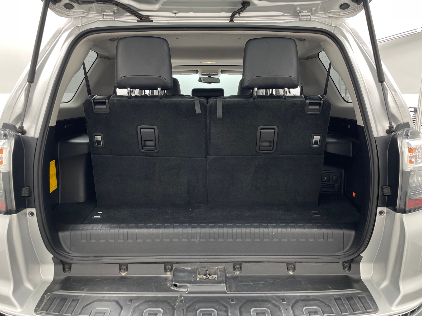 Thumbnail: 2019 Toyota 4Runner - 6