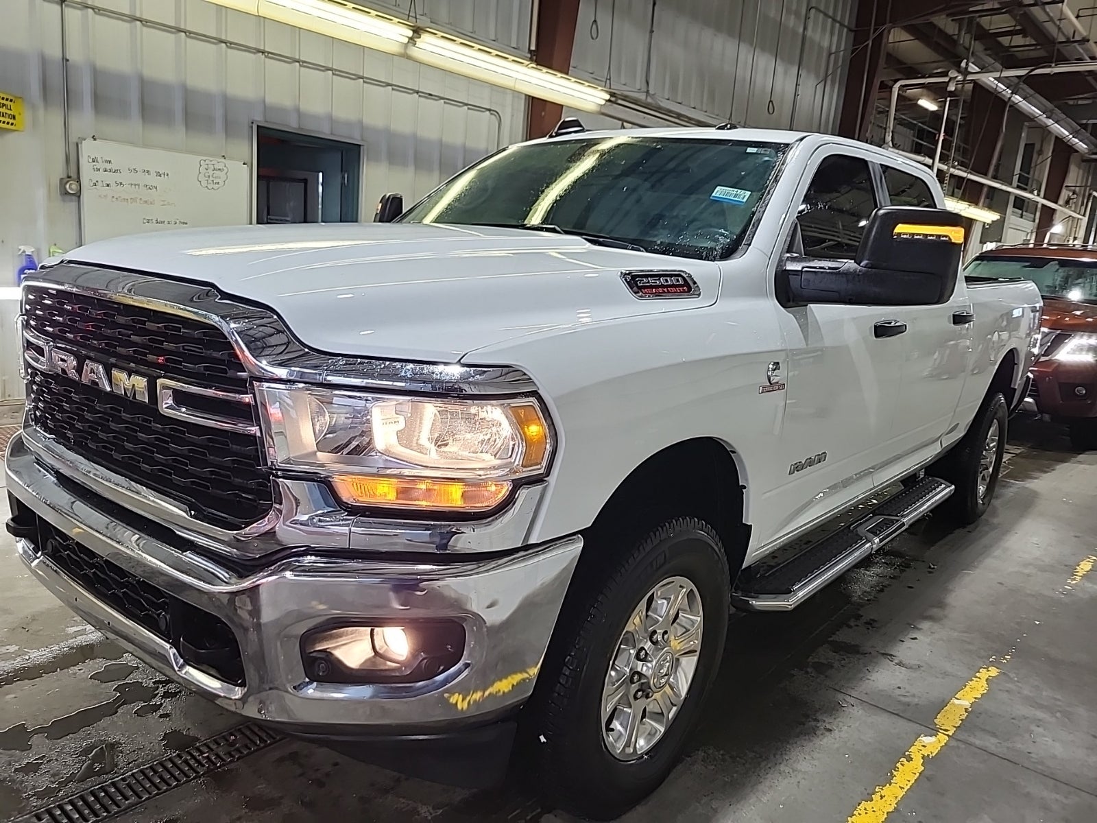 2024 Ram 2500 Big Horn 4x4 Crew Cab 6'4" Box