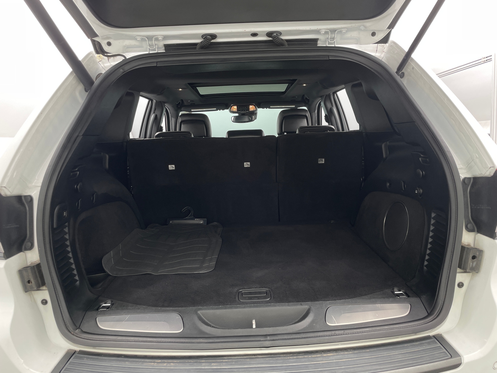 Thumbnail: 2018 Jeep Grand Cherokee - 6