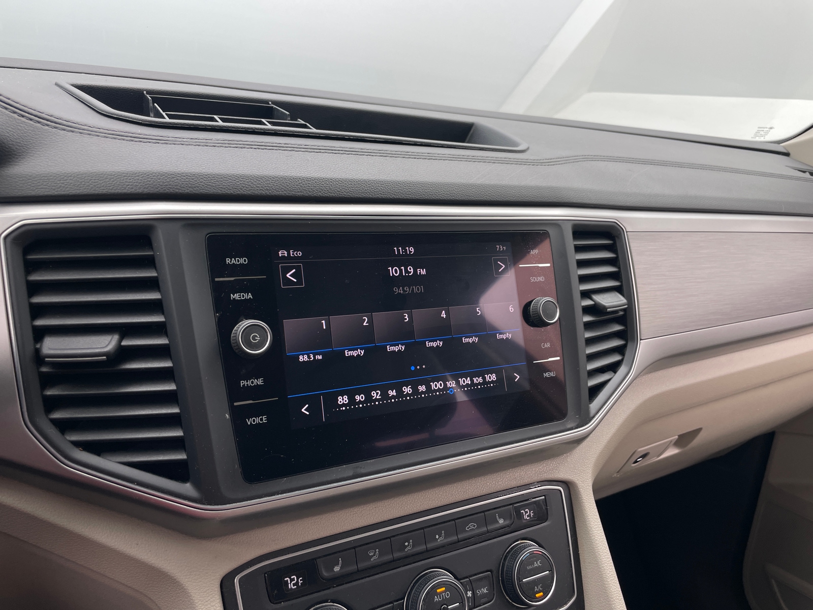 Thumbnail: 2019 Volkswagen Atlas - 3