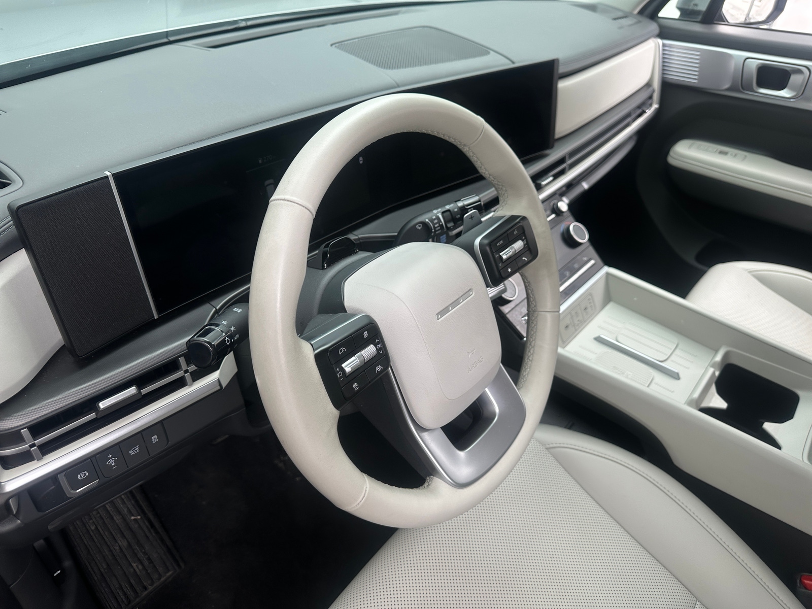 Thumbnail: 2026 Hyundai Santa Fe - 4