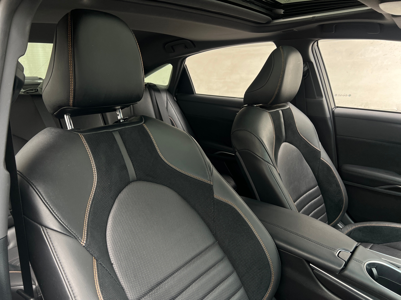 Thumbnail: 2019 Toyota Avalon - 2